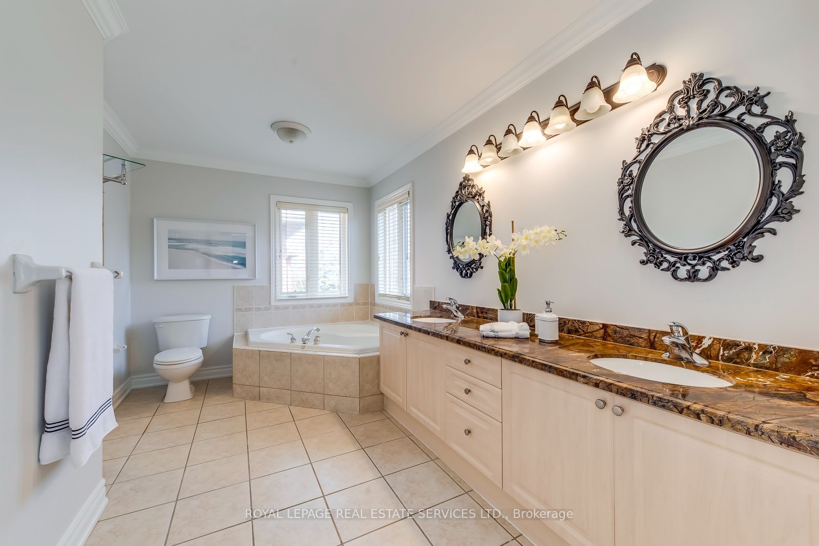 303 Burloak Drive Property Photo 35