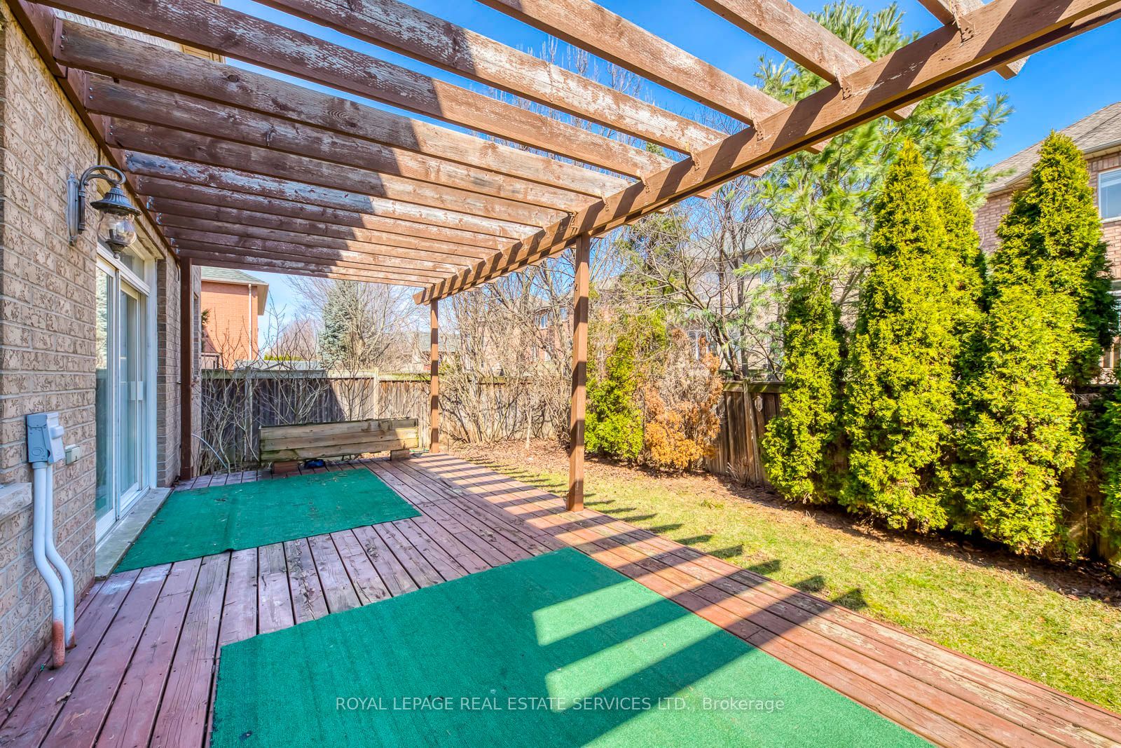 303 Burloak Drive Property Photo 49