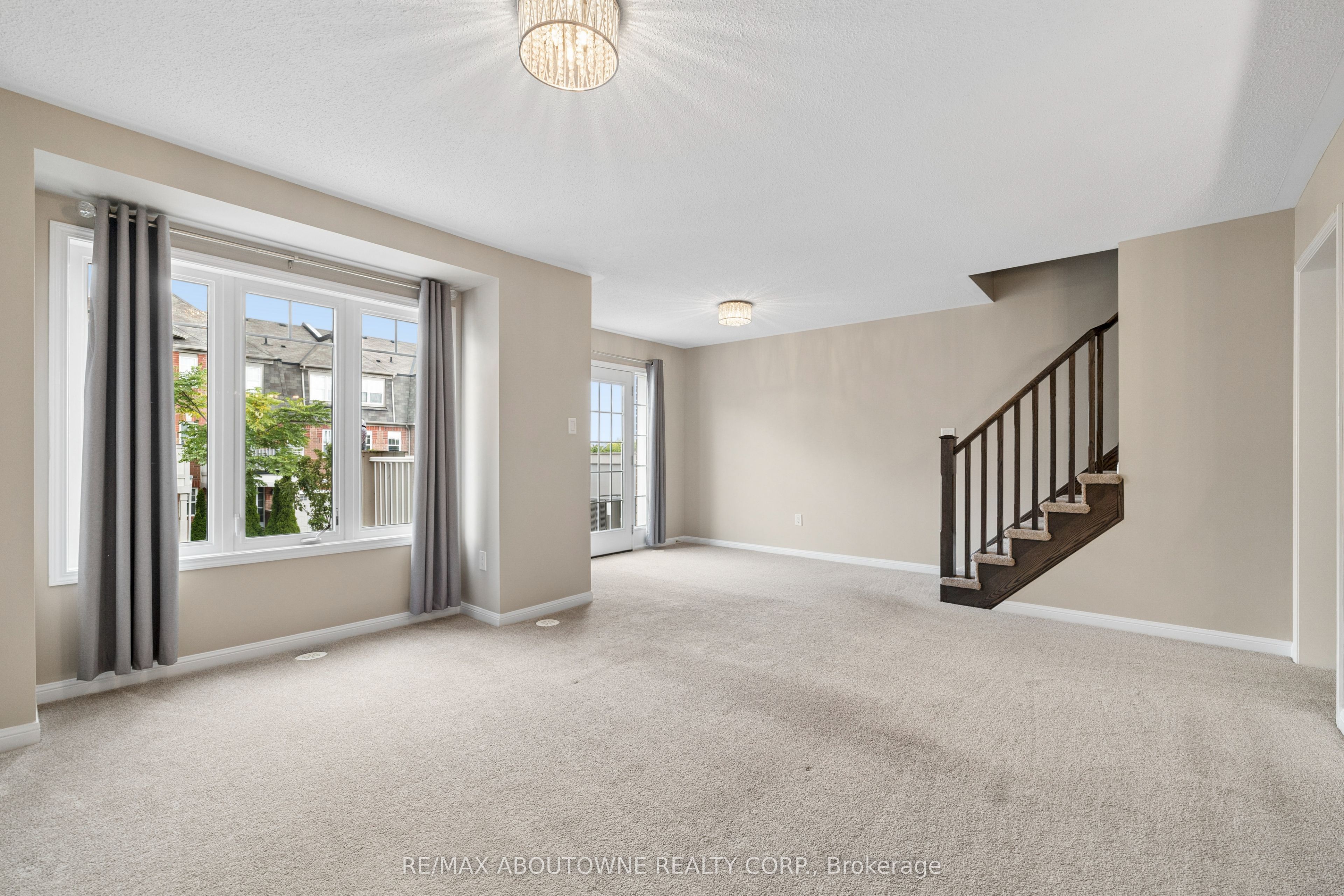 222 Septimus Heights Property Photo 10