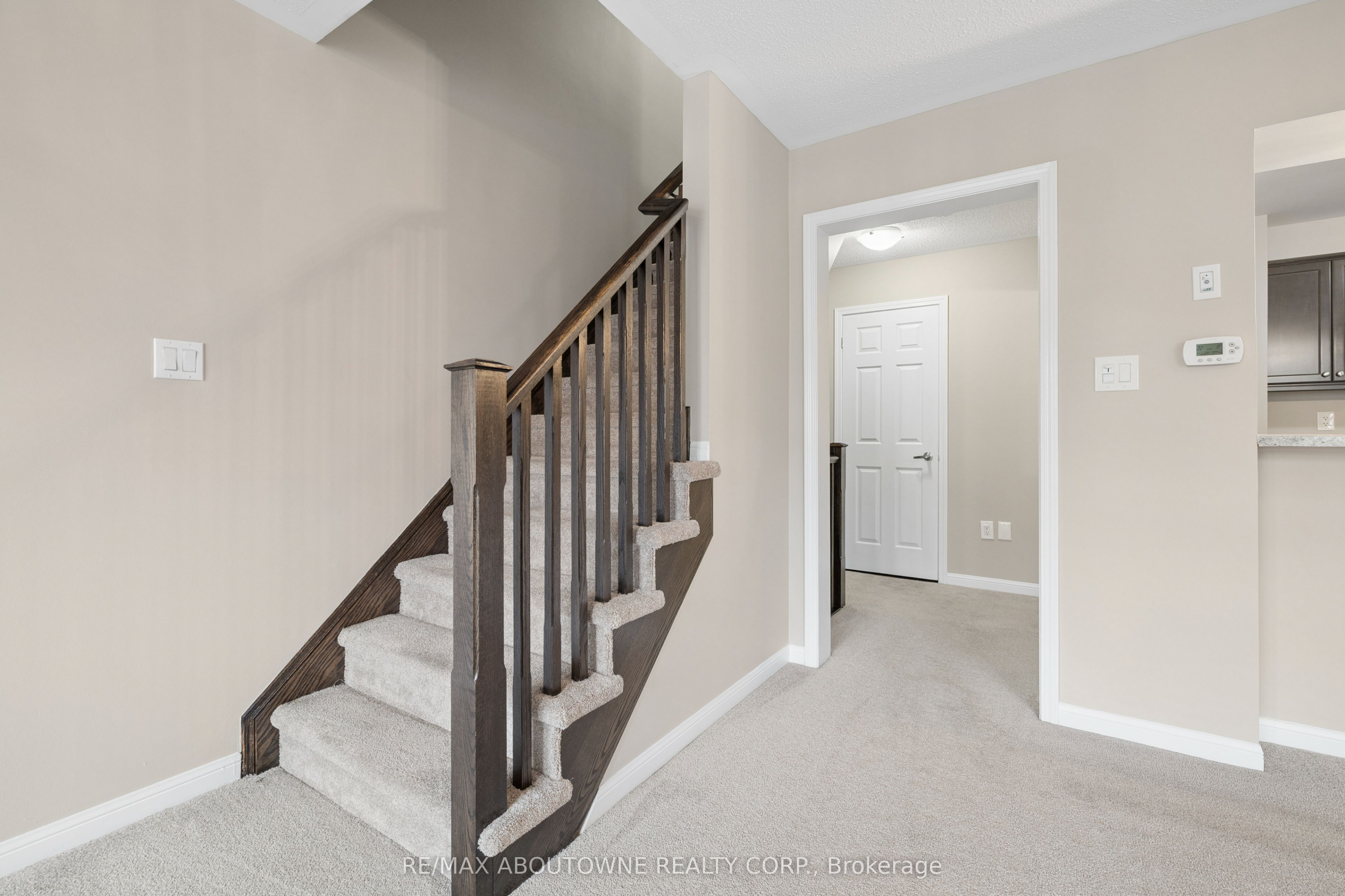 222 Septimus Heights Property Photo 32
