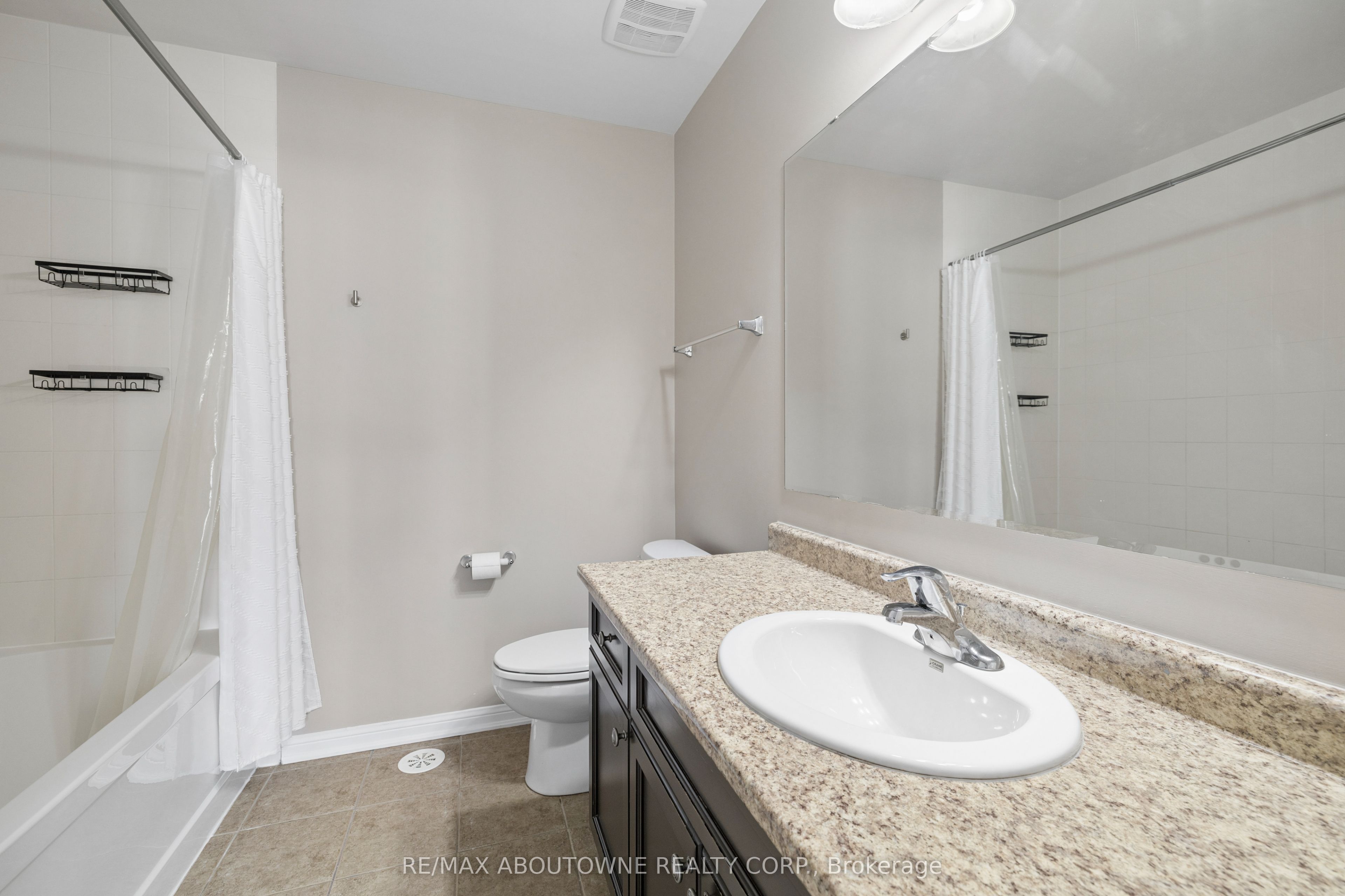 222 Septimus Heights Property Photo 39