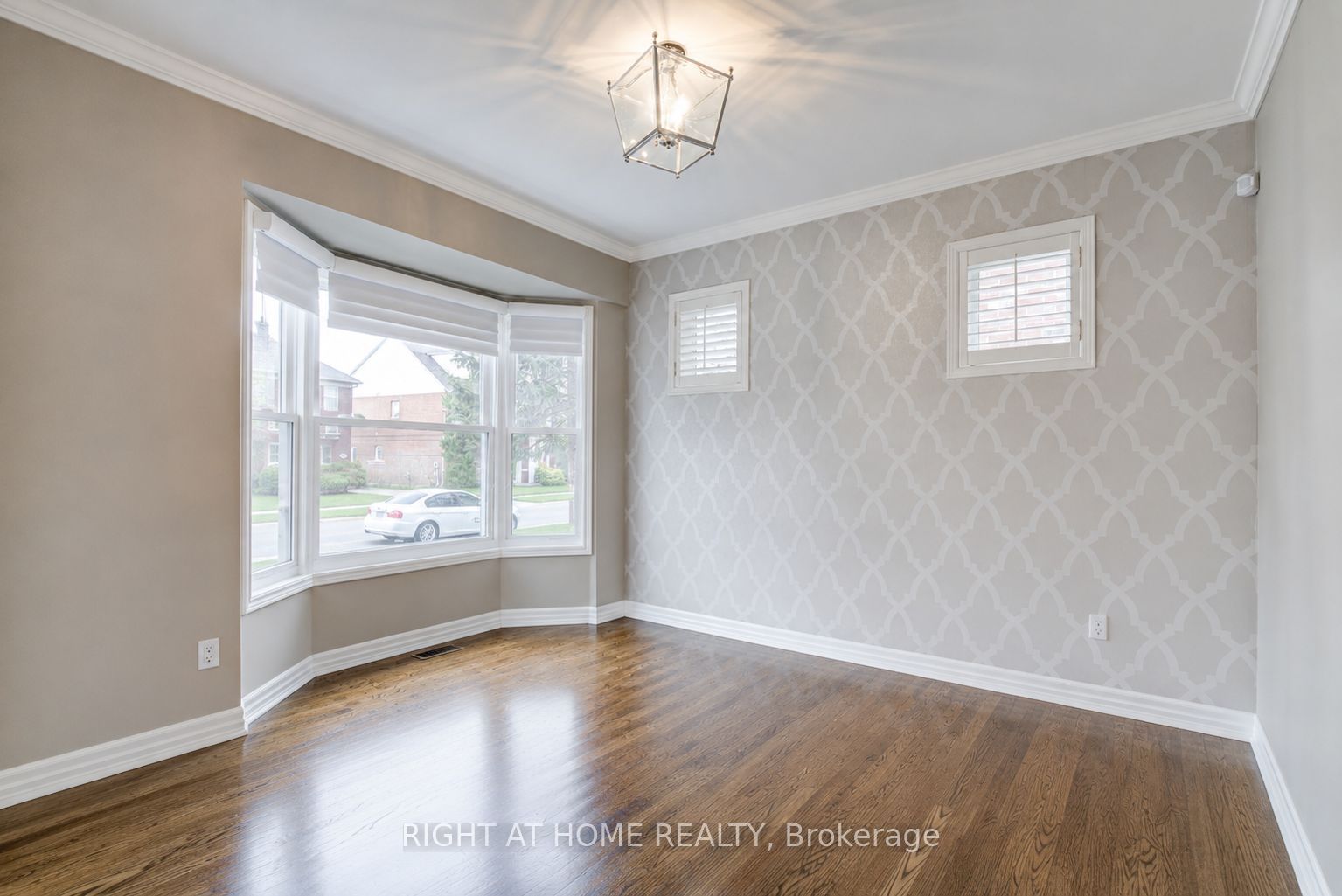 241 Lexington Road Property Photo 4