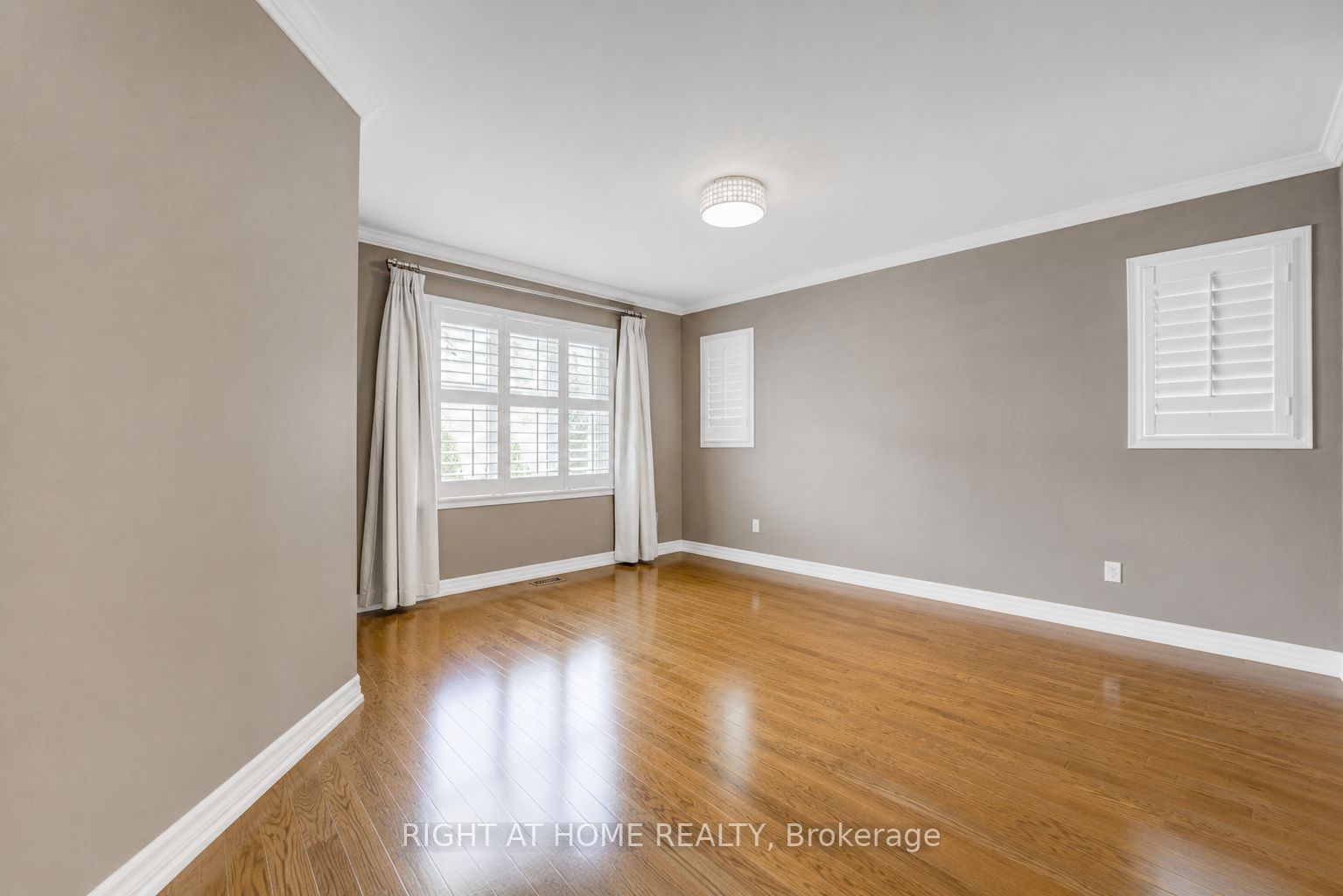 241 Lexington Road Property Photo 13
