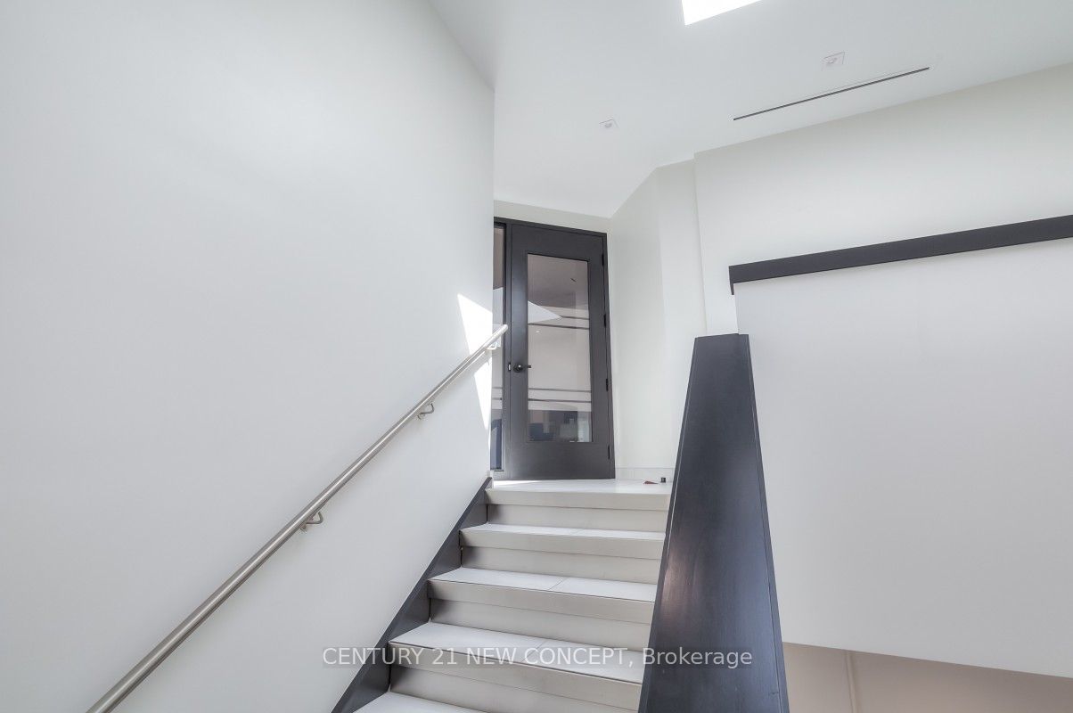 4250 Weston Road Property Photo 7