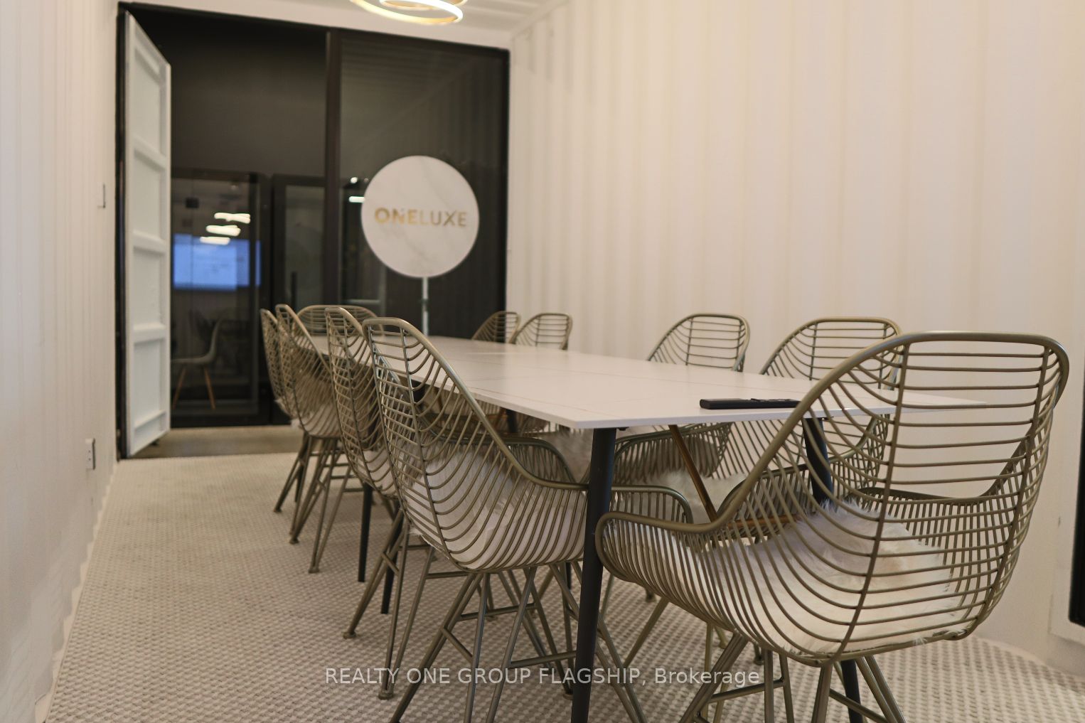 1377 The Queensway 101-t2 Property Photo 13