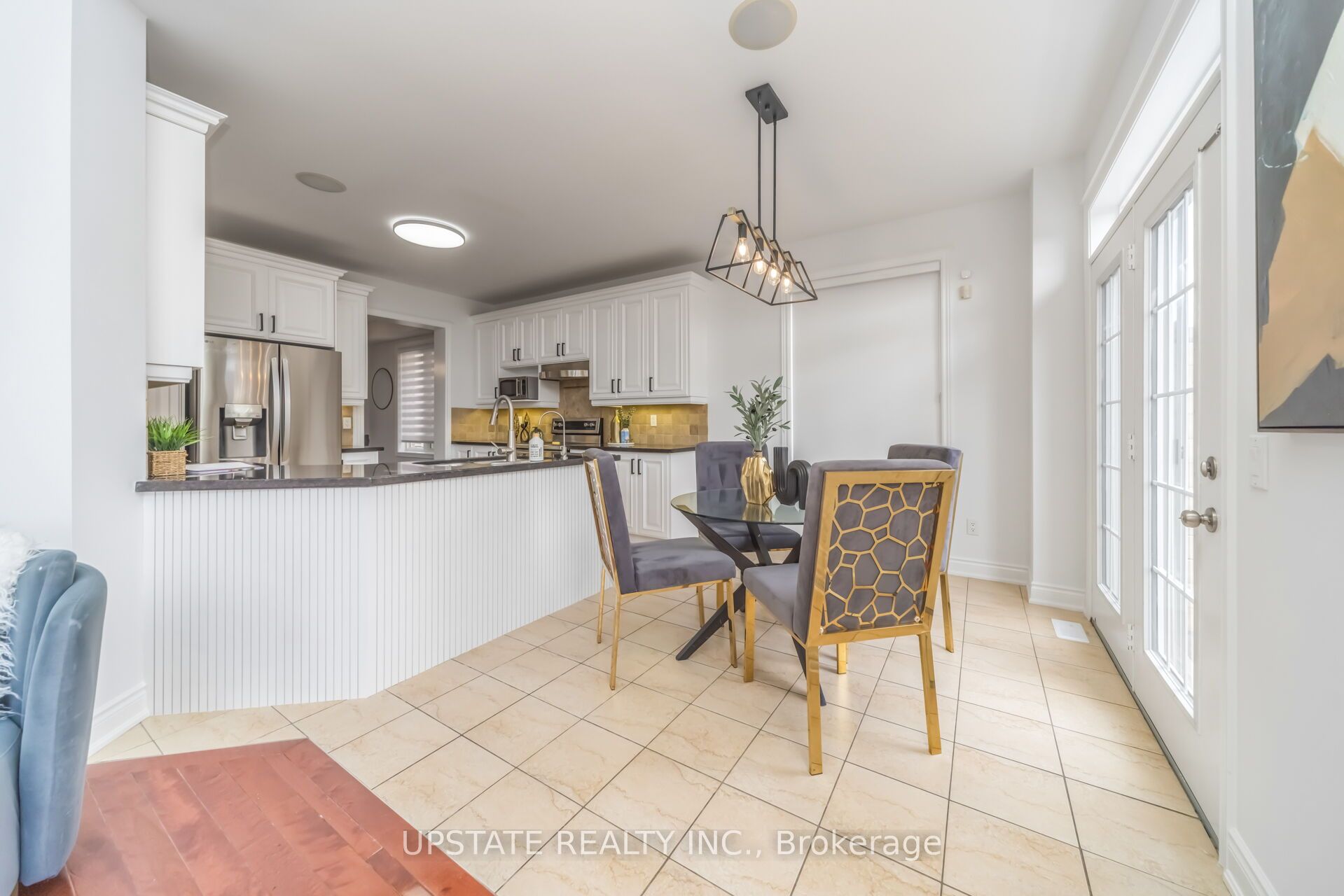 19 Eaglesprings Crescent Property Photo 15