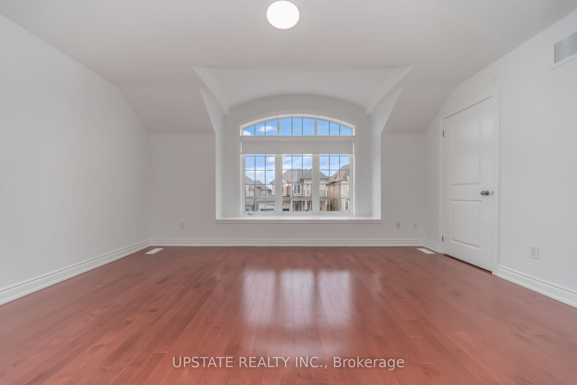 19 Eaglesprings Crescent Property Photo 34