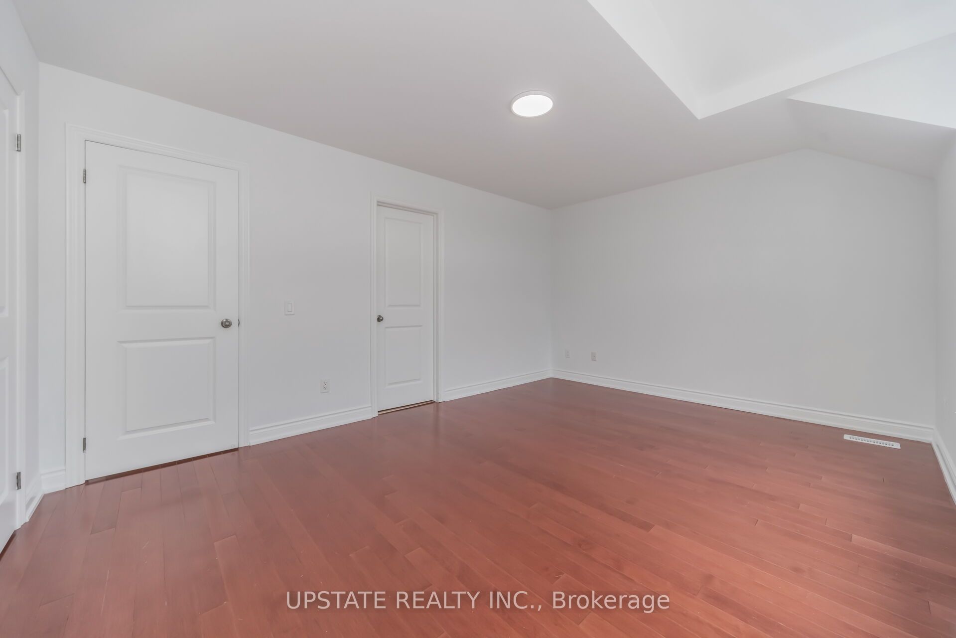 19 Eaglesprings Crescent Property Photo 35
