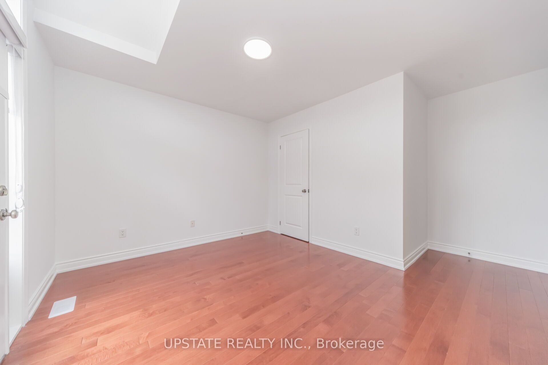 19 Eaglesprings Crescent Property Photo 36