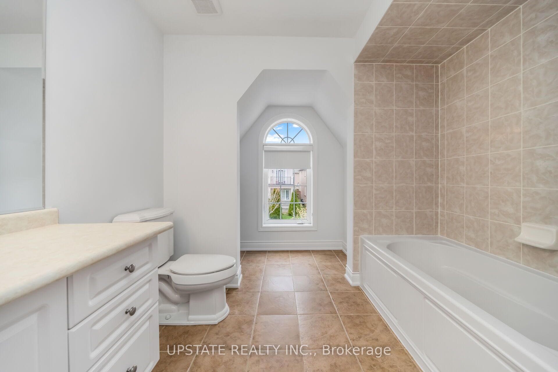 19 Eaglesprings Crescent Property Photo 38