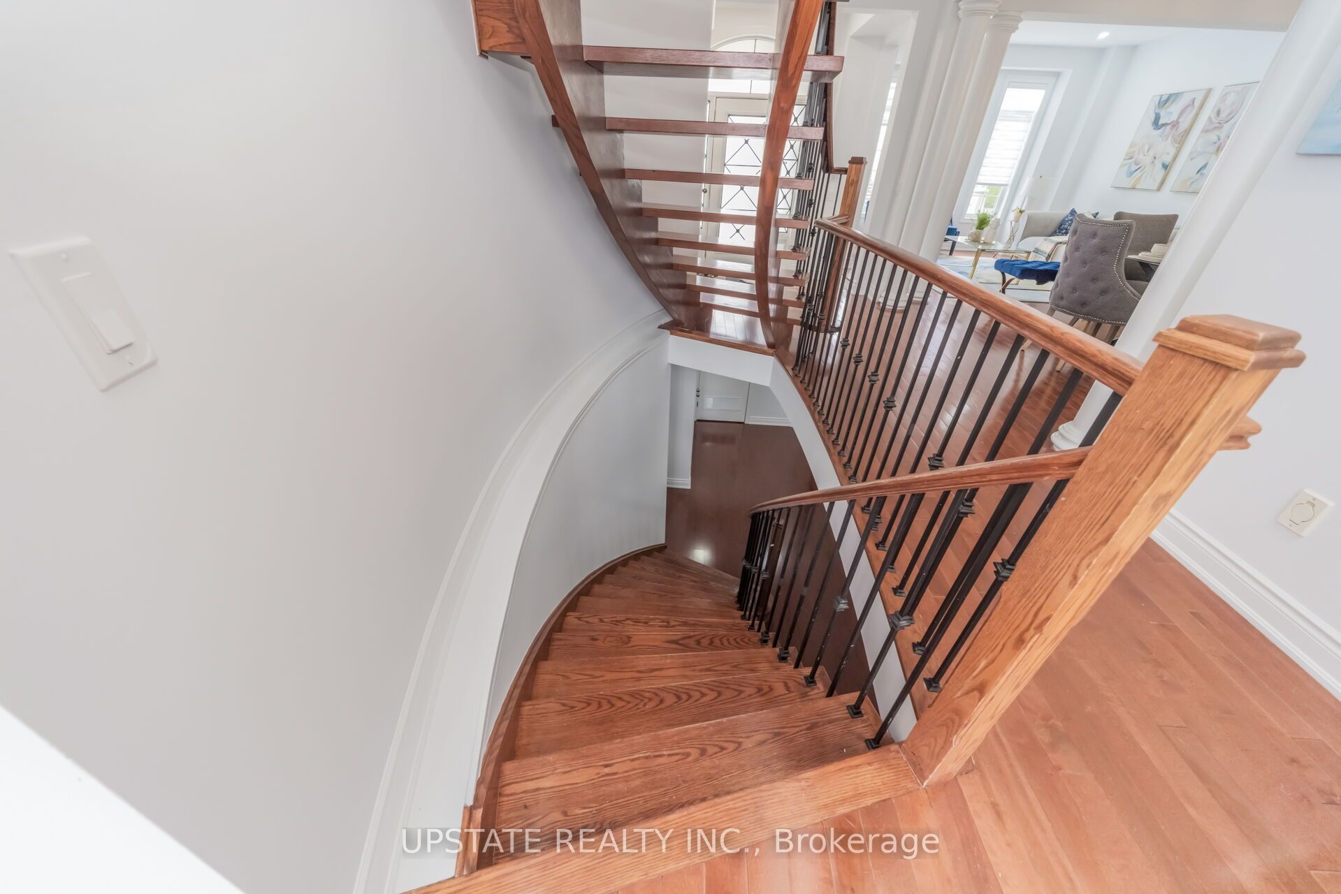19 Eaglesprings Crescent Property Photo 39
