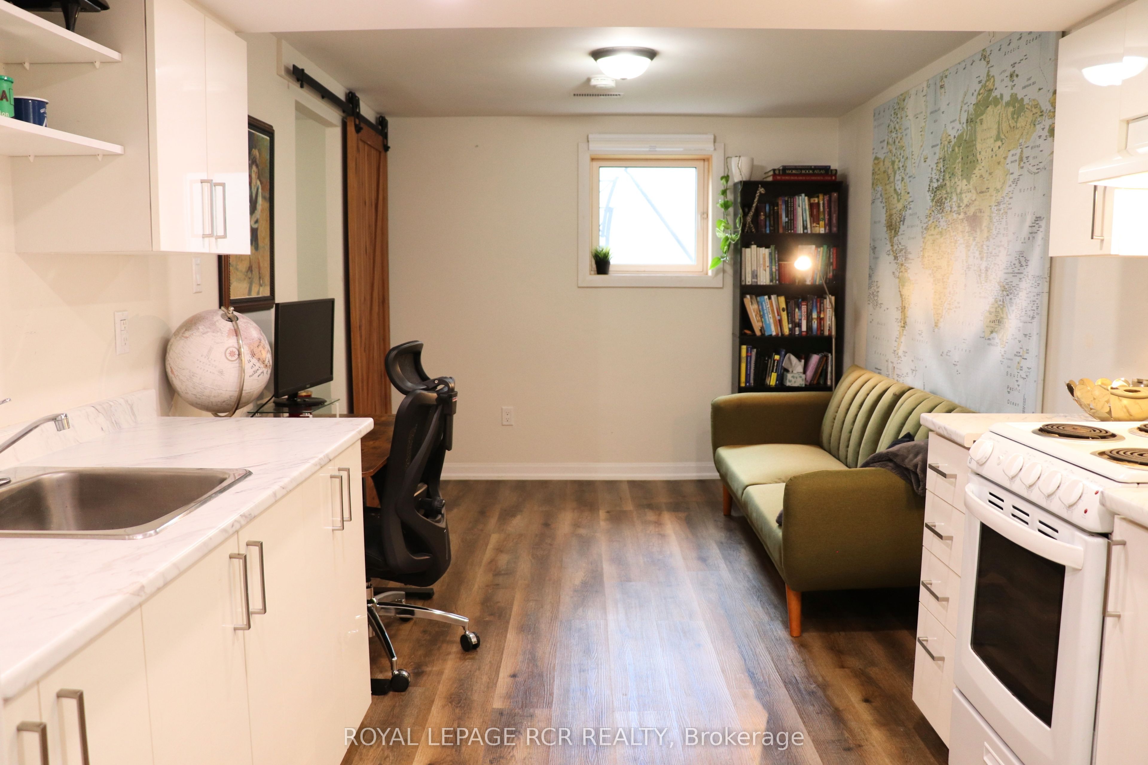 338 Whitehead Crescent Basement Property Photo 7