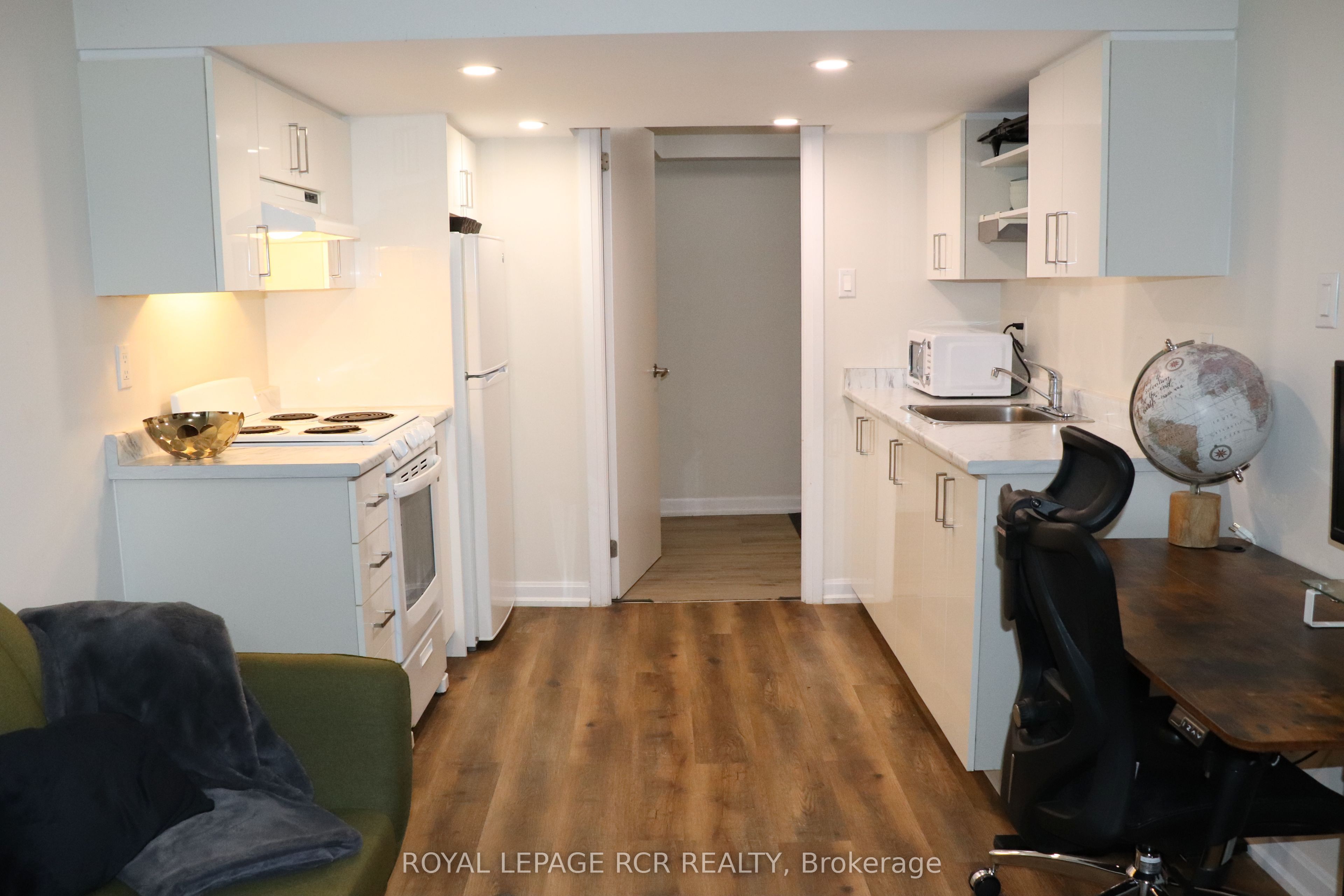 338 Whitehead Crescent Basement Property Photo 8