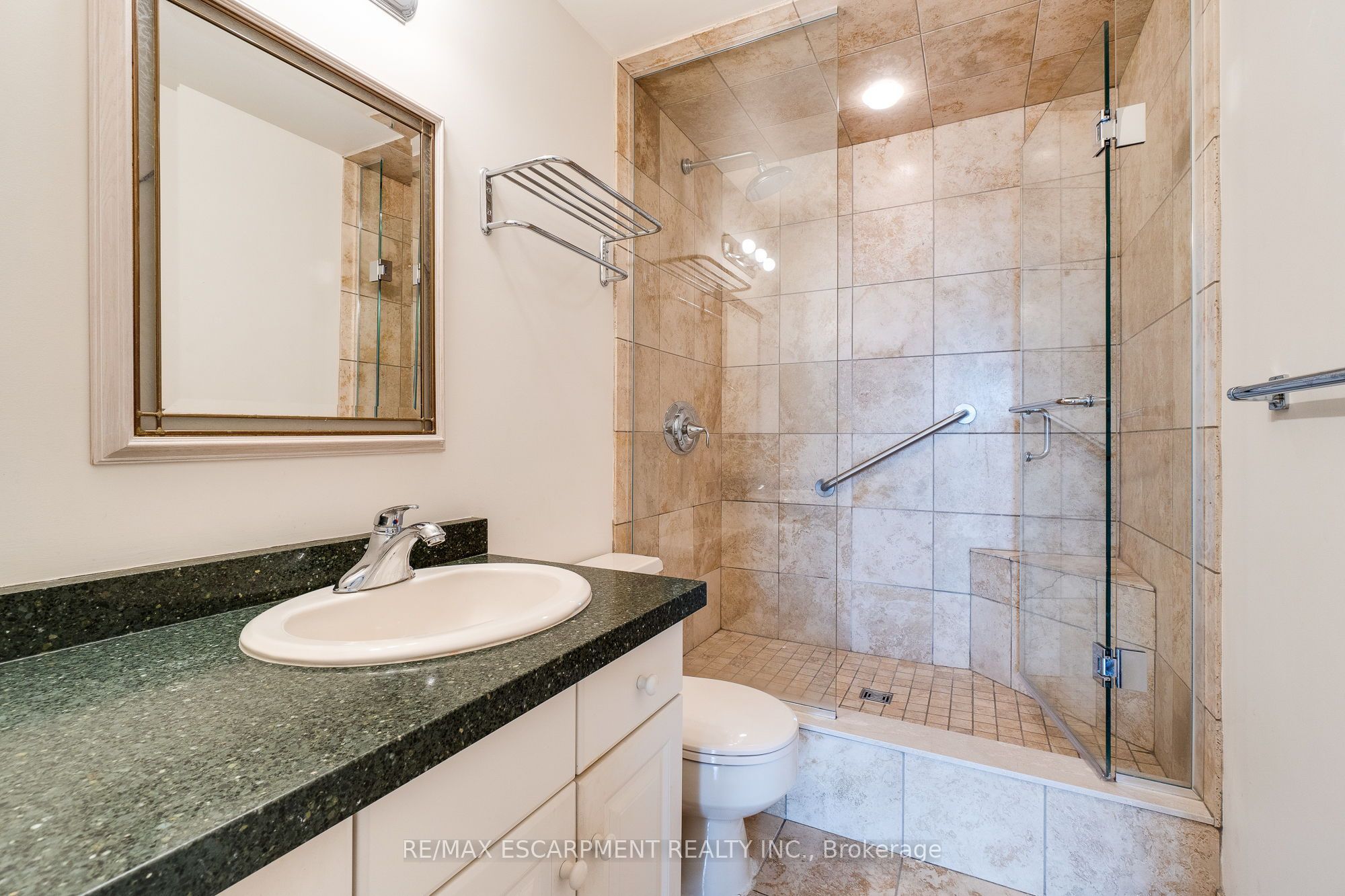 5250 Lakeshore Road 1207 Property Photo 22