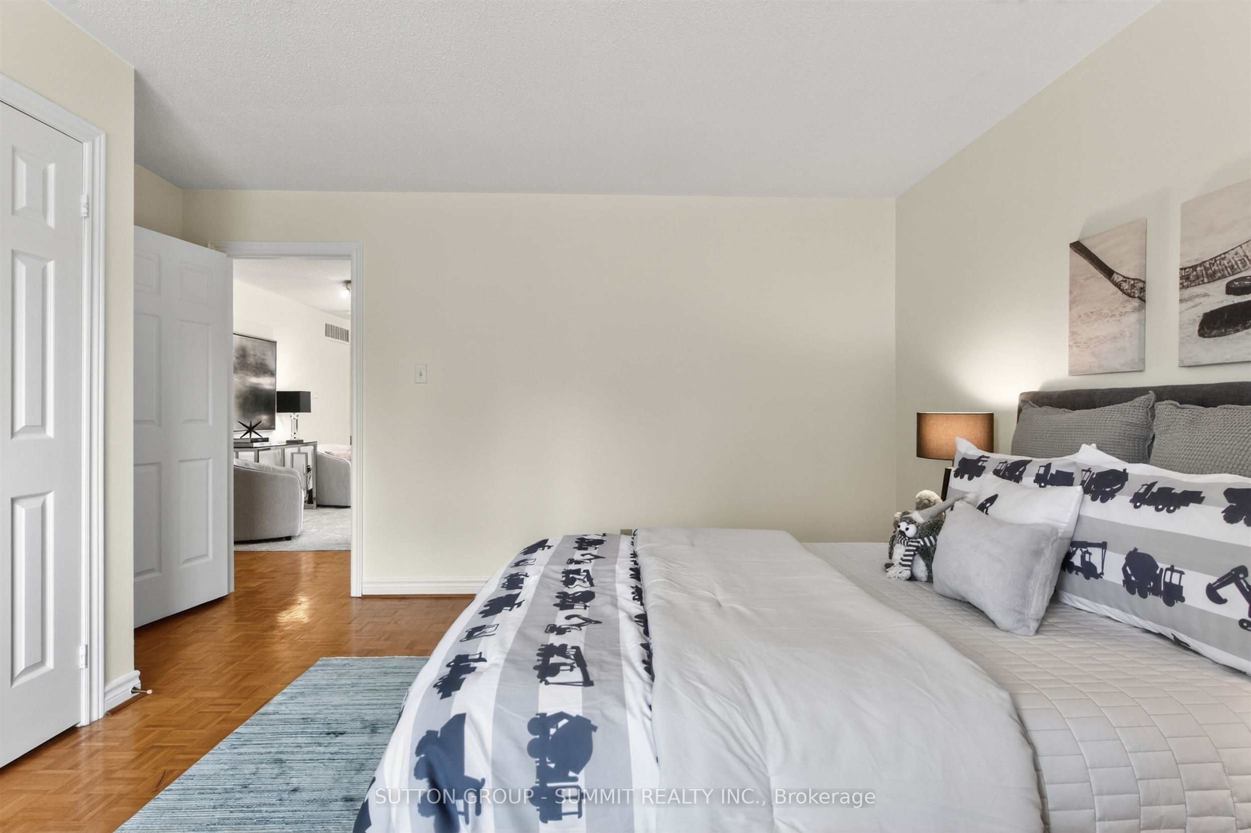 5308 Middlebury Drive Property Photo 40