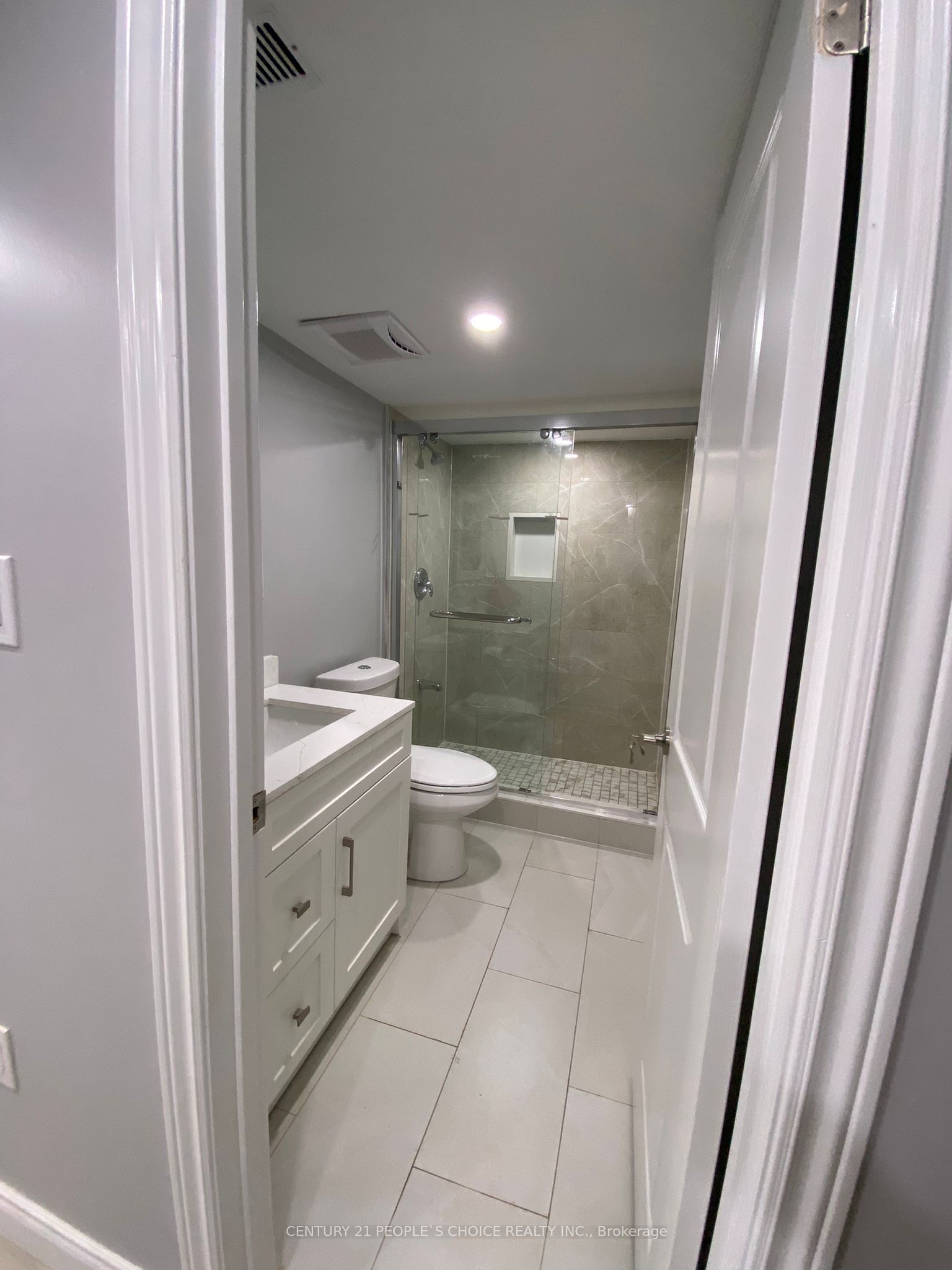 25 Traymore Street Property Photo 7