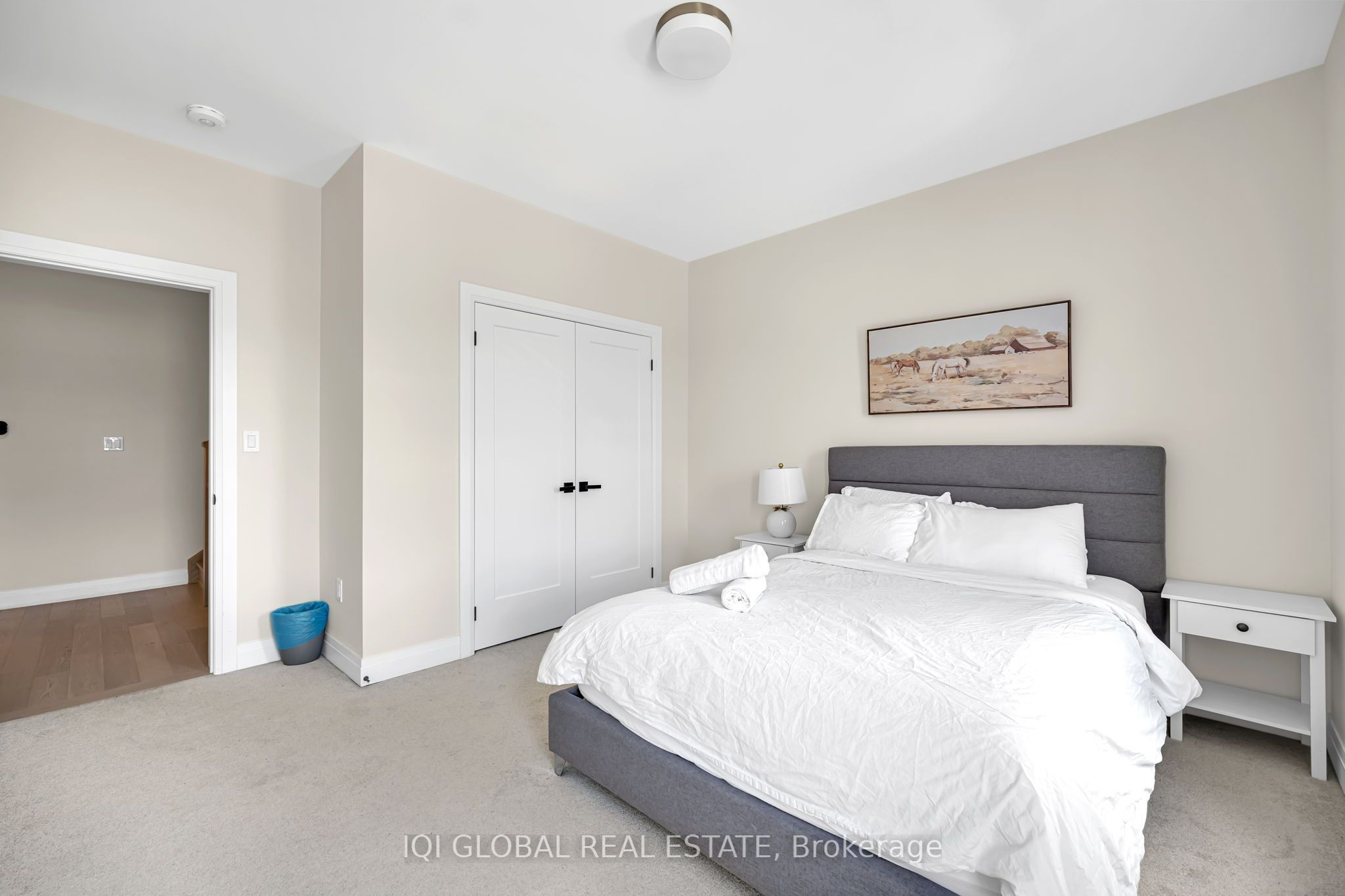 66 Settlers Road E Property Photo 20