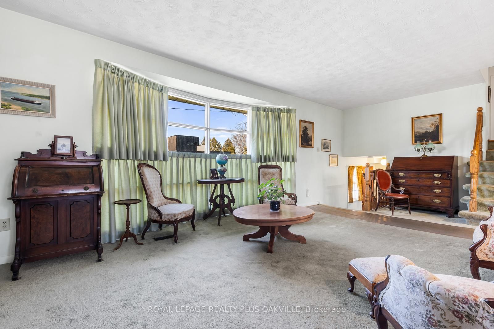 227 Sandwell Drive Property Photo 25