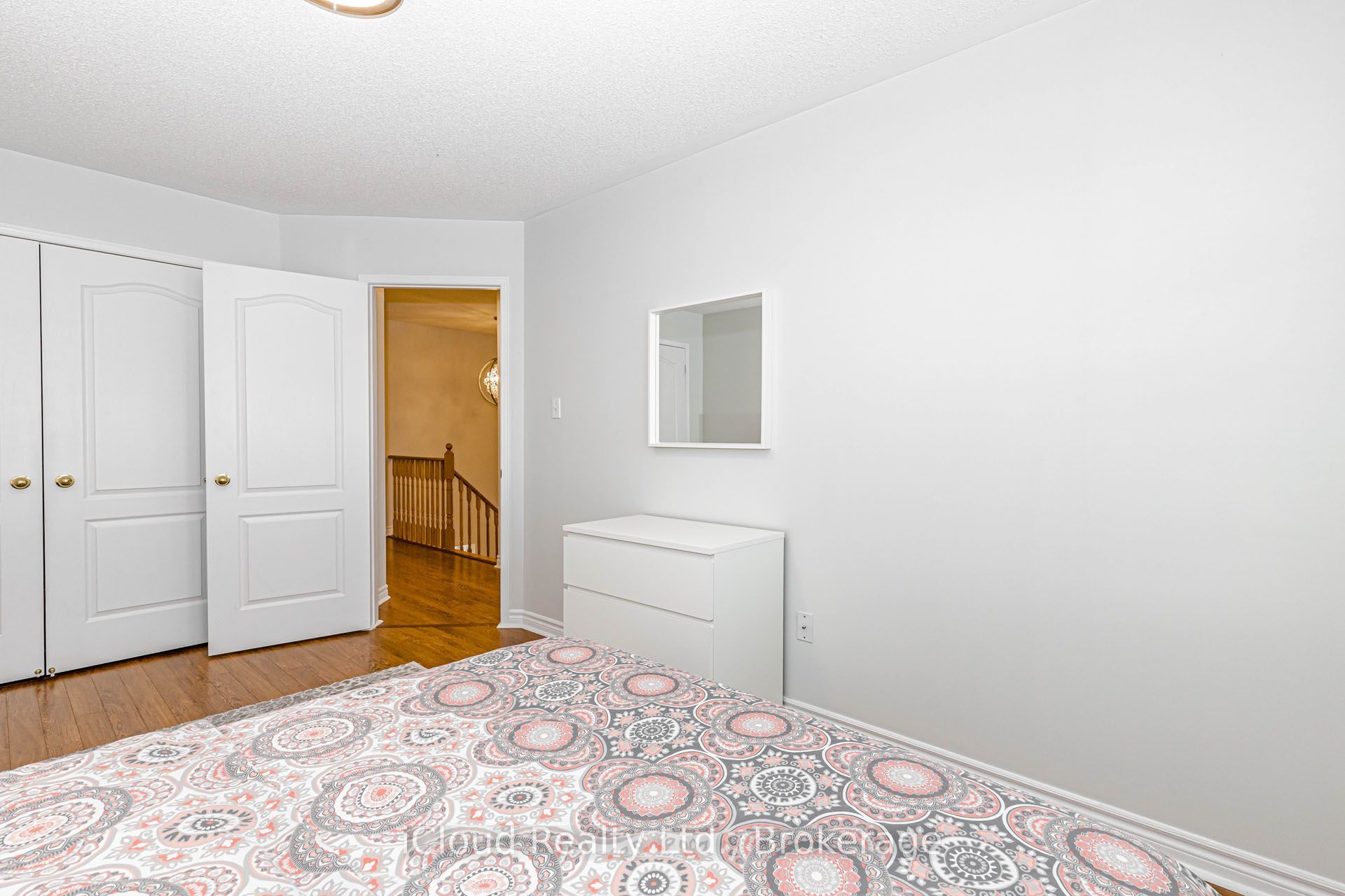 1279 Lamont Crescent Property Photo 38
