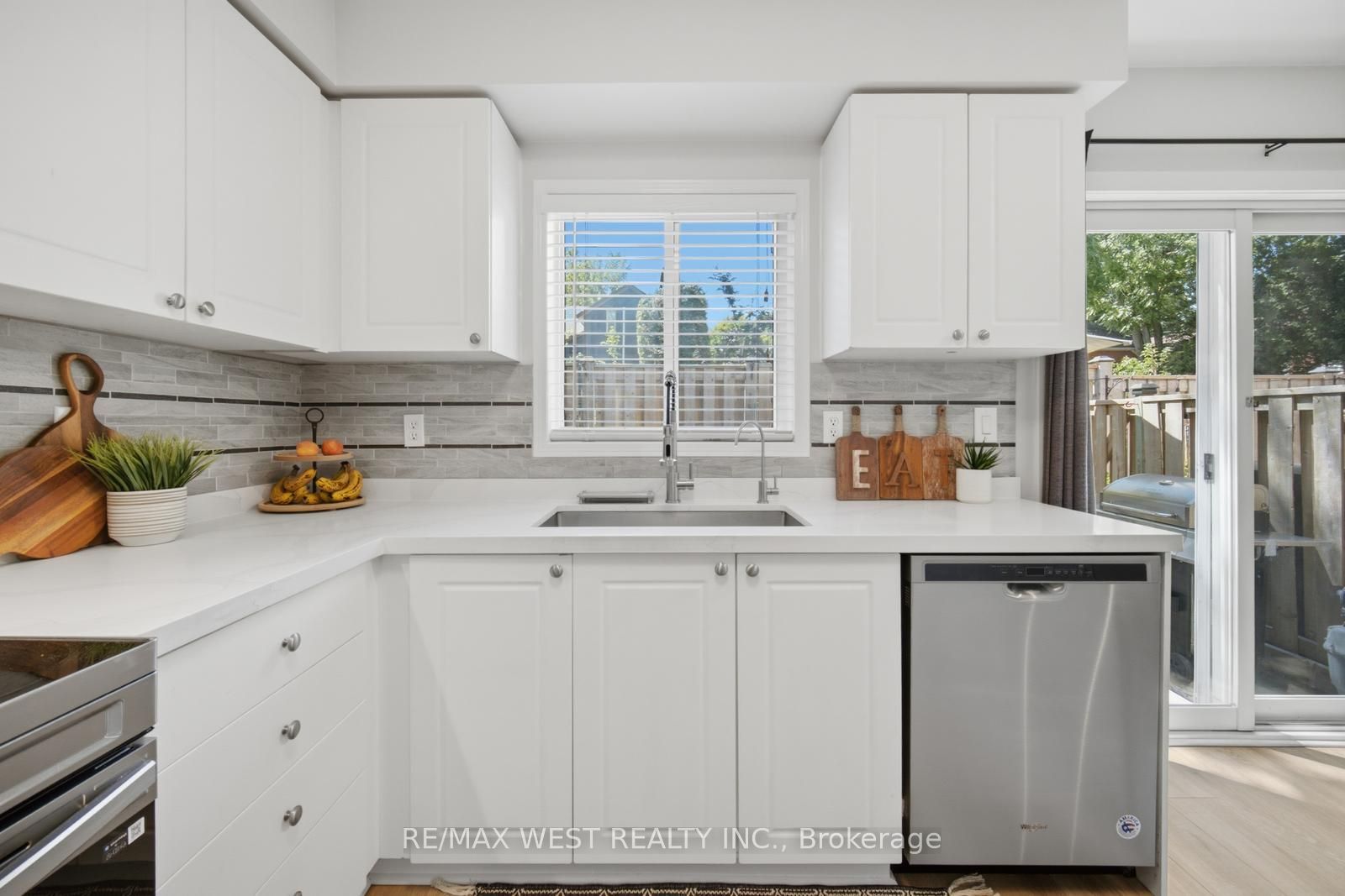 5 Spring Street 10 Property Photo 20