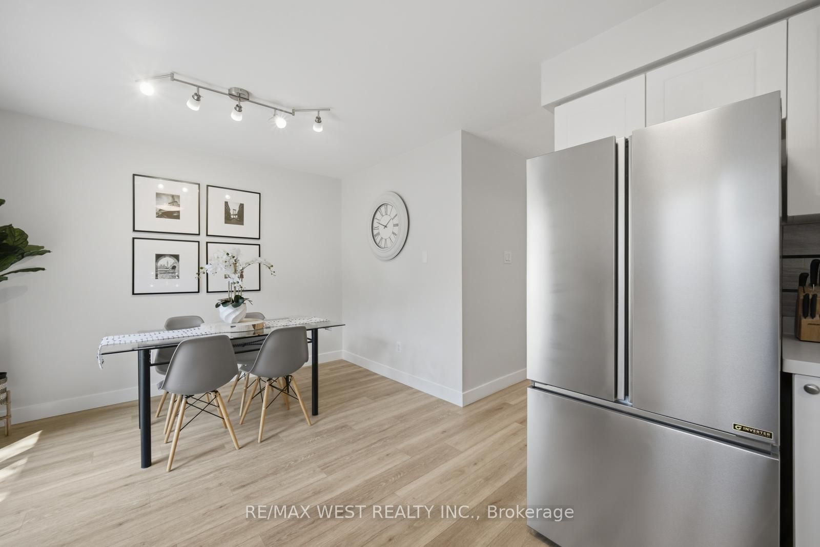 5 Spring Street 10 Property Photo 21