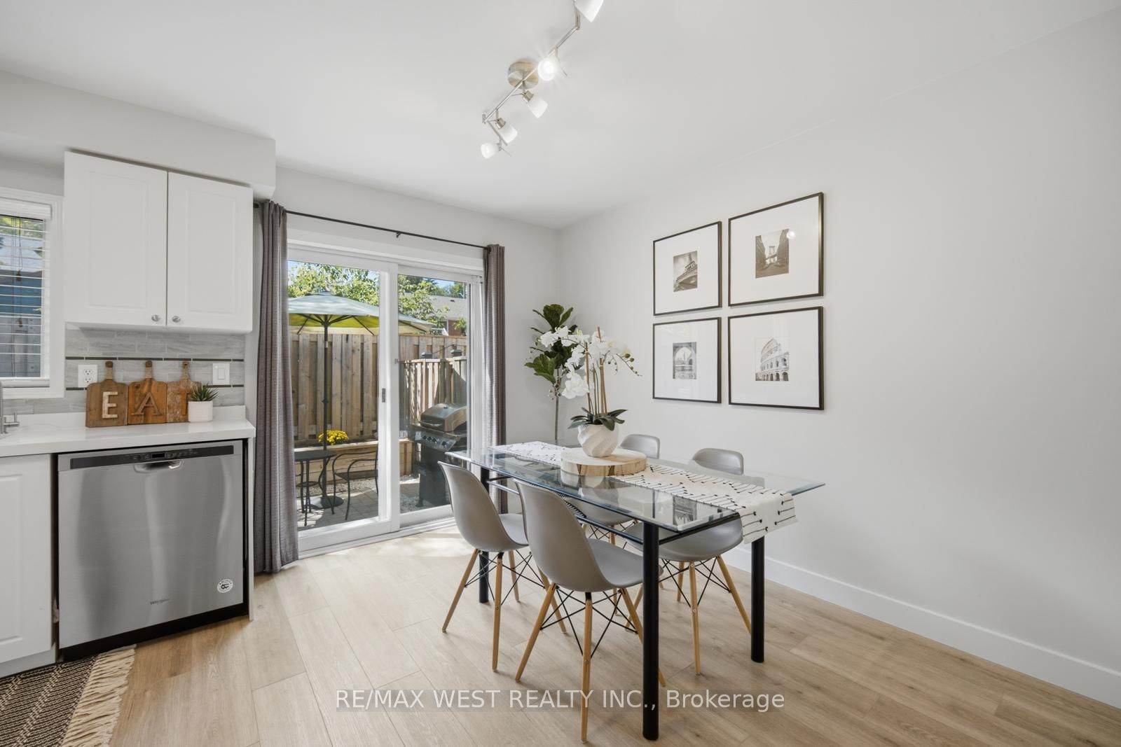 5 Spring Street 10 Property Photo 23