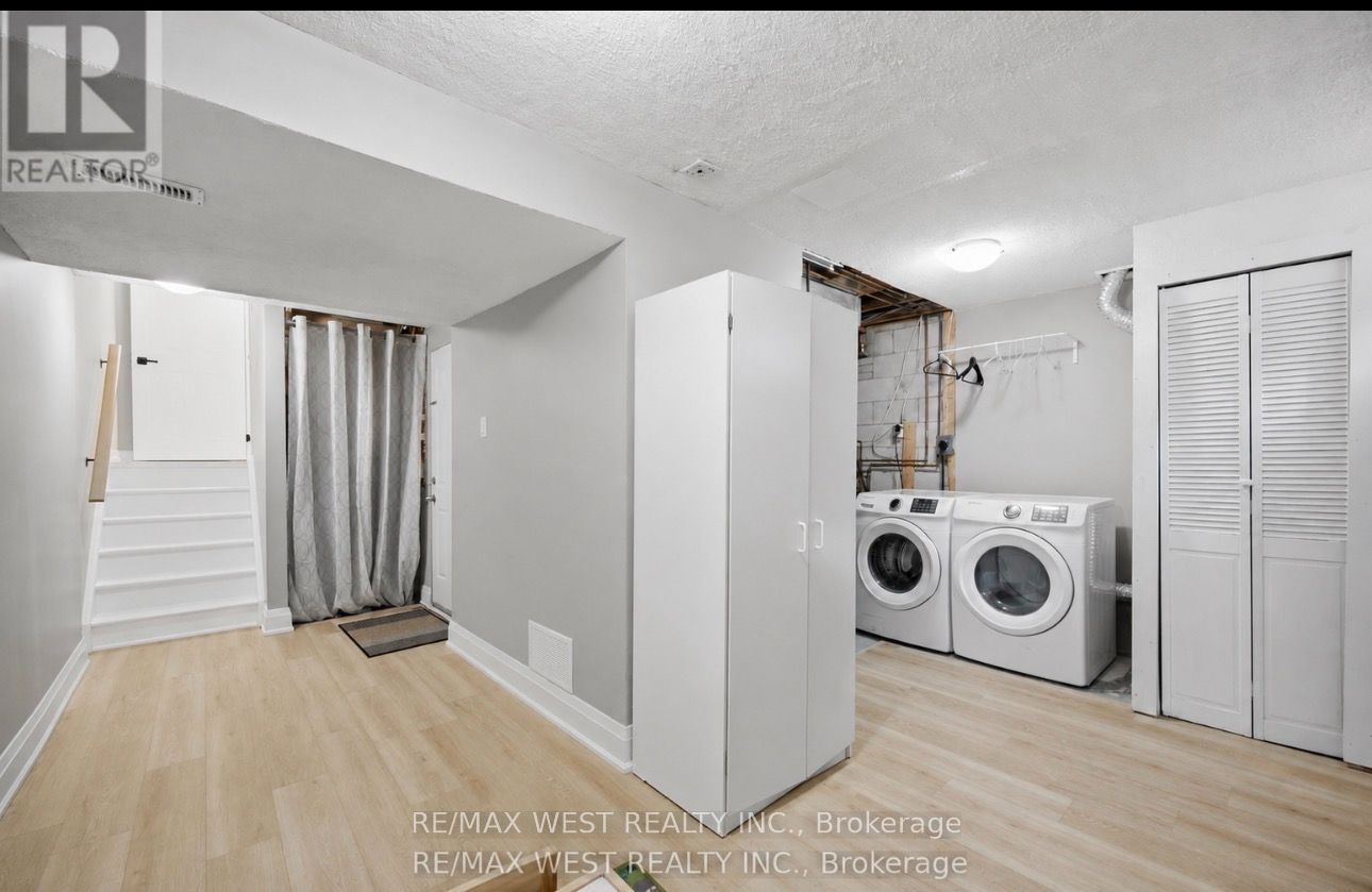 5 Spring Street 10 Property Photo 38