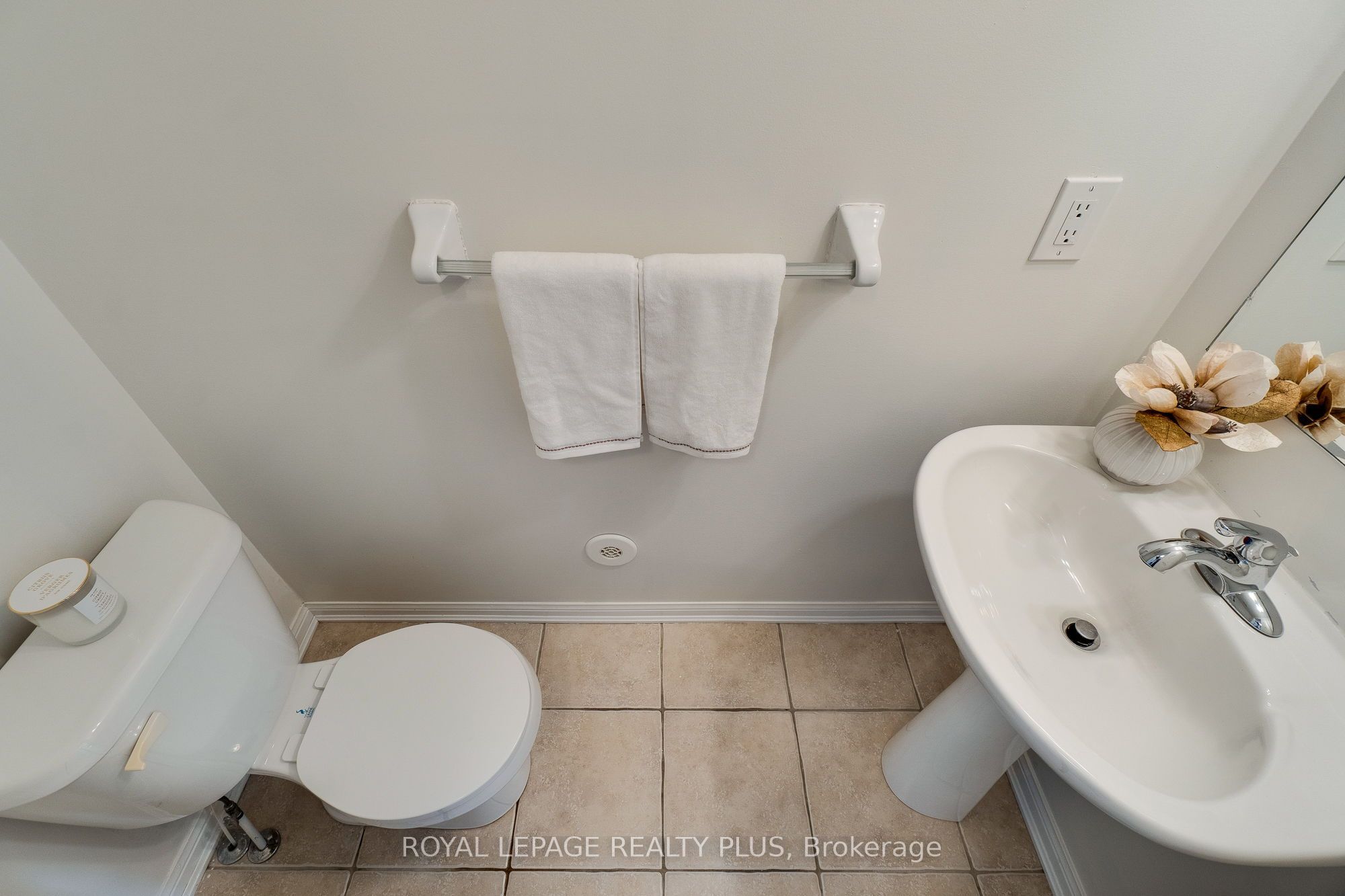 501 Cavanagh Lane Property Photo 14