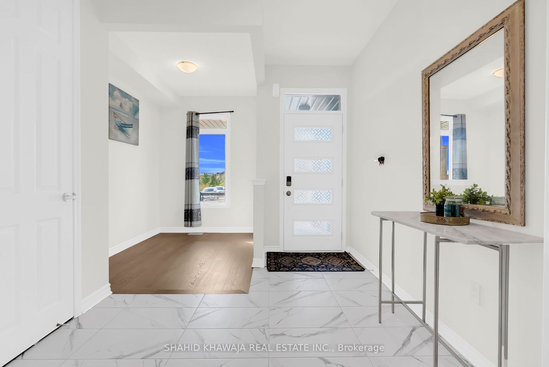 349 Marigold Court Property Photo 4