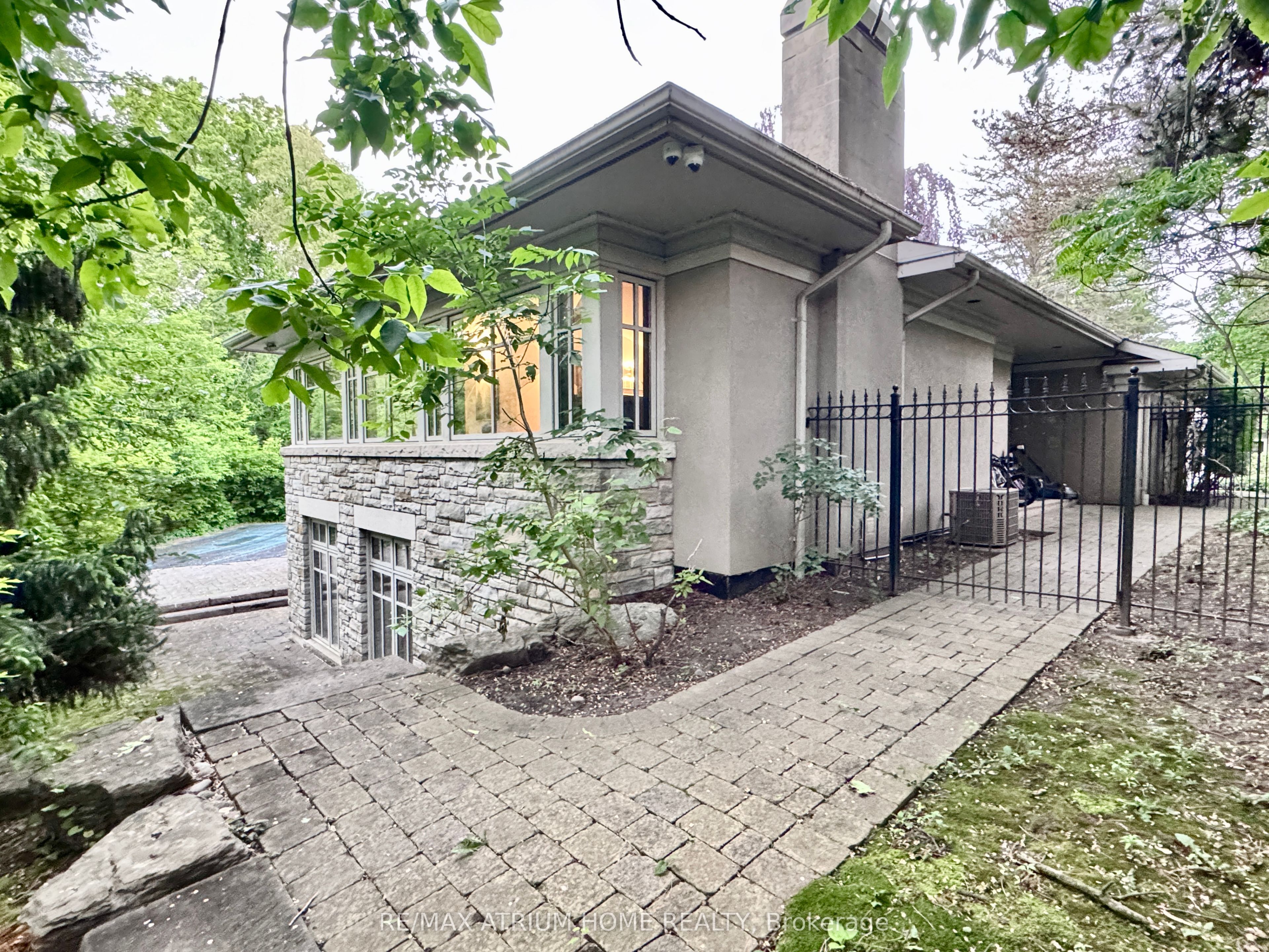 223 Trelawn Avenue Property Photo 32