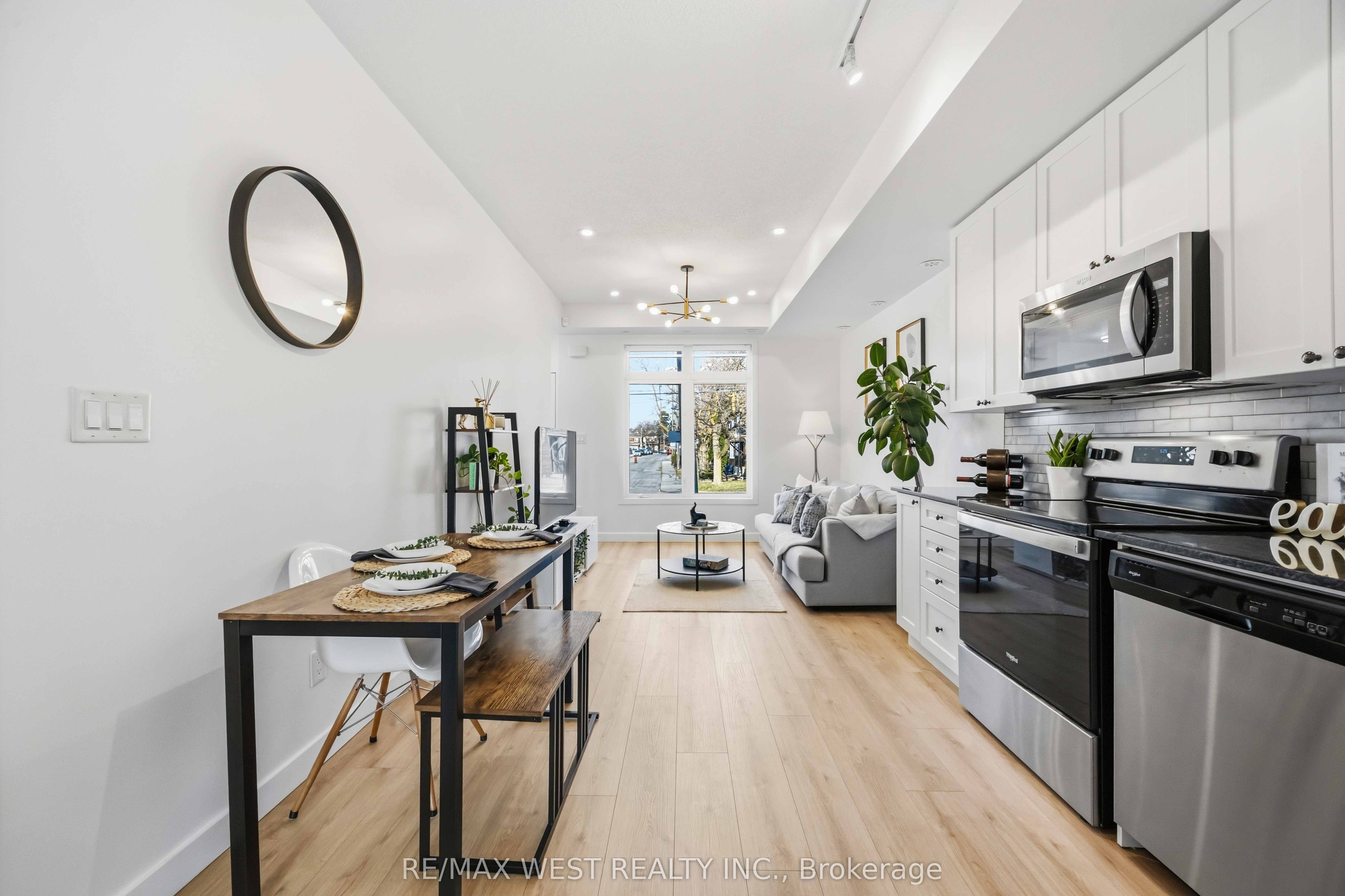 6 Bicknell Avenue 1