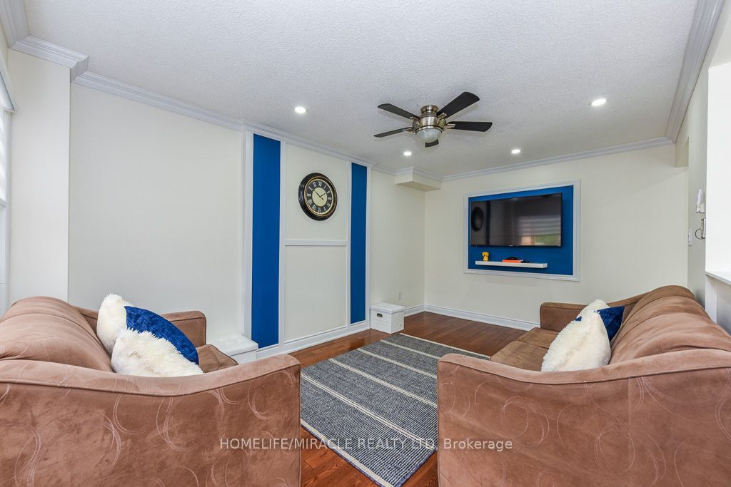5449 Heritage Hills Boulevard Property Photo 13
