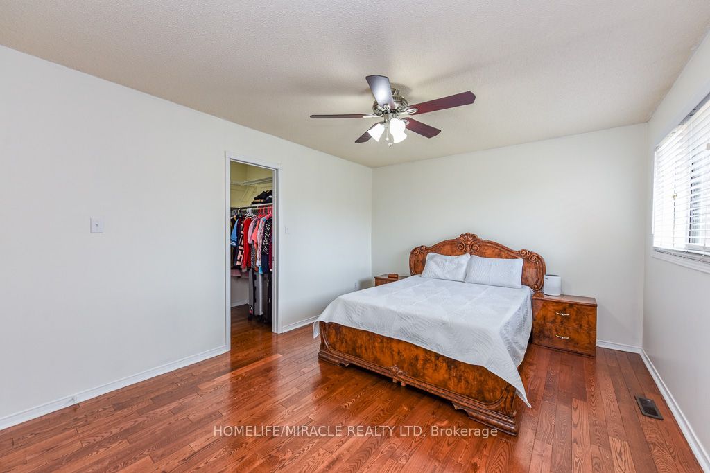 5449 Heritage Hills Boulevard Property Photo 30