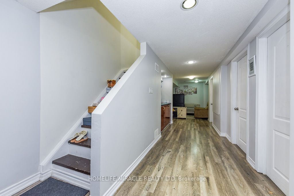 5449 Heritage Hills Boulevard Property Photo 34