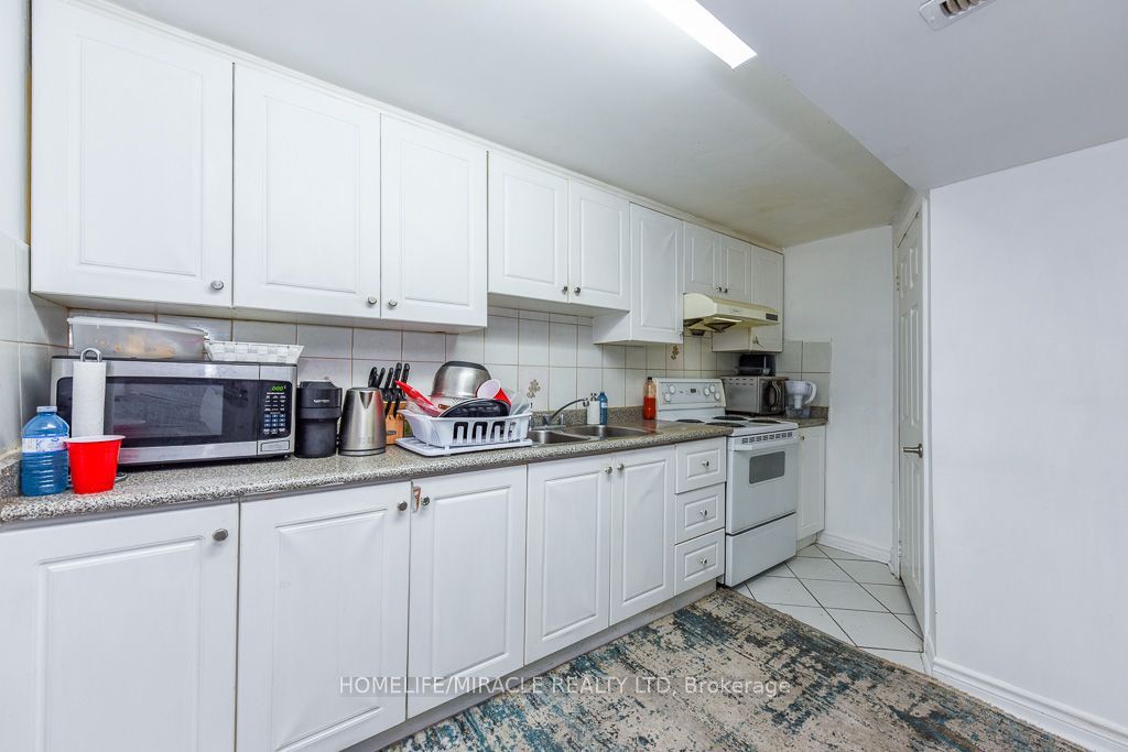5449 Heritage Hills Boulevard Property Photo 37