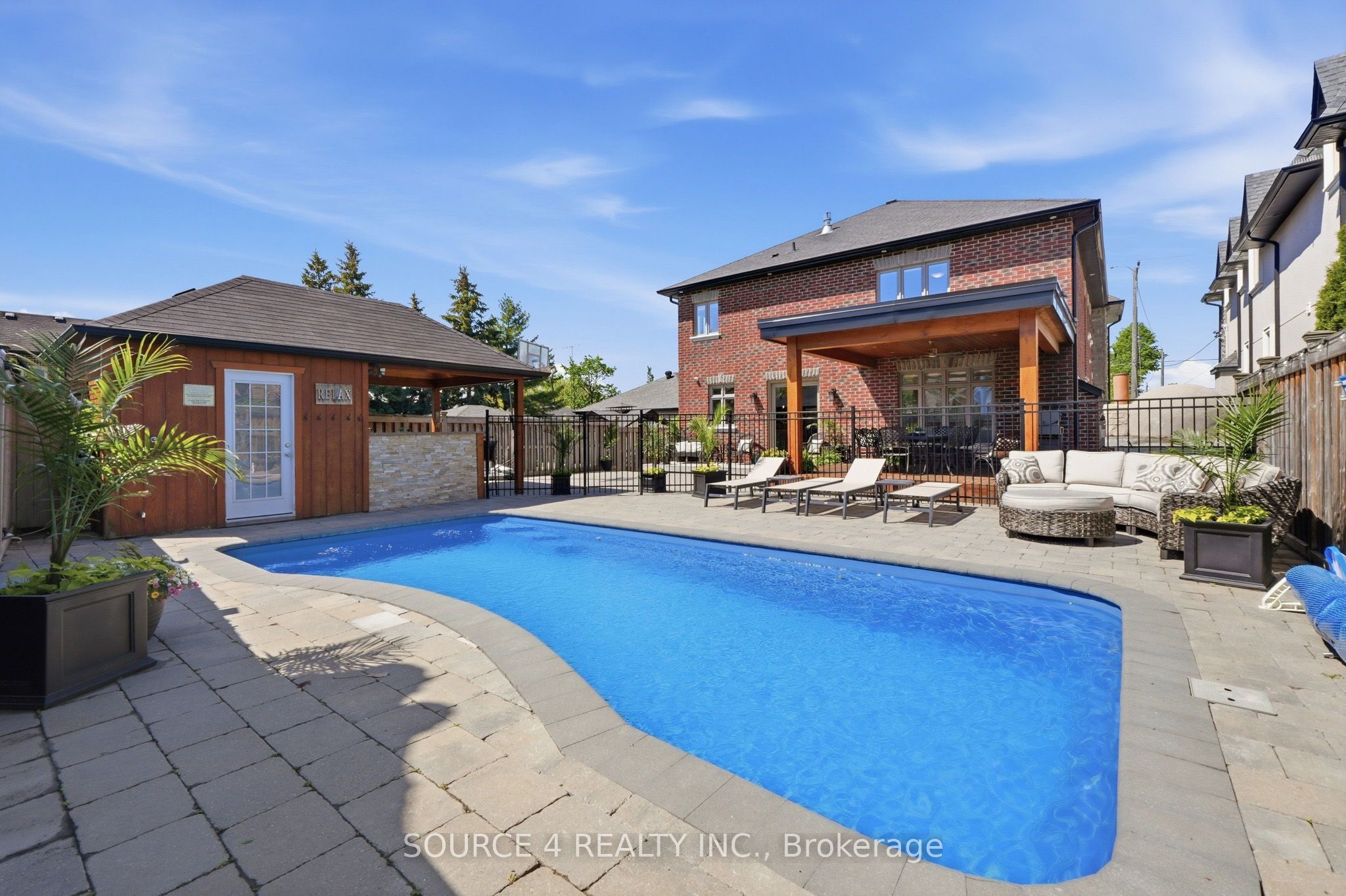 39 Amesbury Drive Property Photo 47