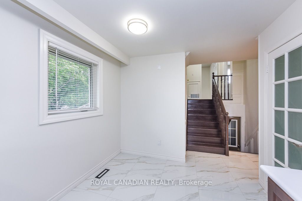 7700 Kittridge Drive Property Photo 13