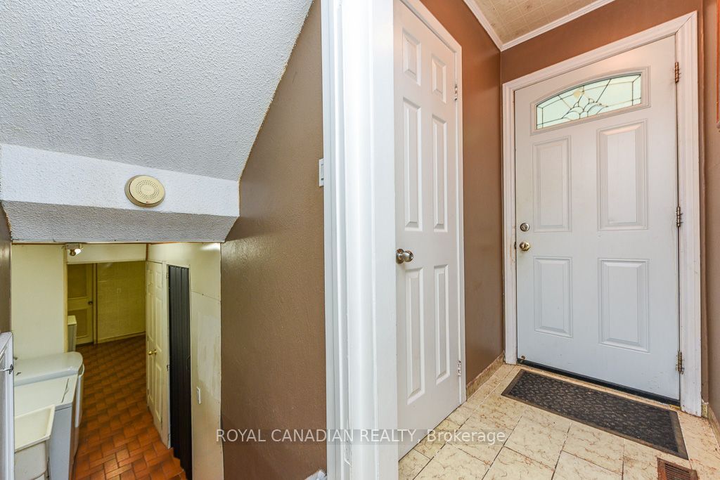 7700 Kittridge Drive Property Photo 44