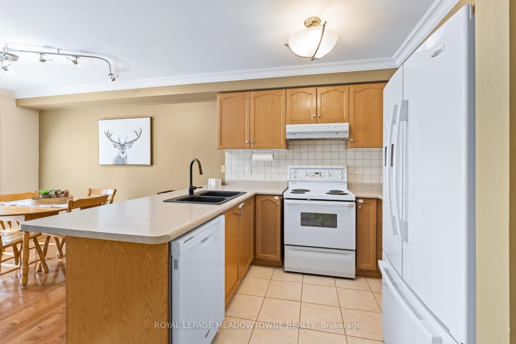 136 Dominion Gardens Drive Property Photo 10
