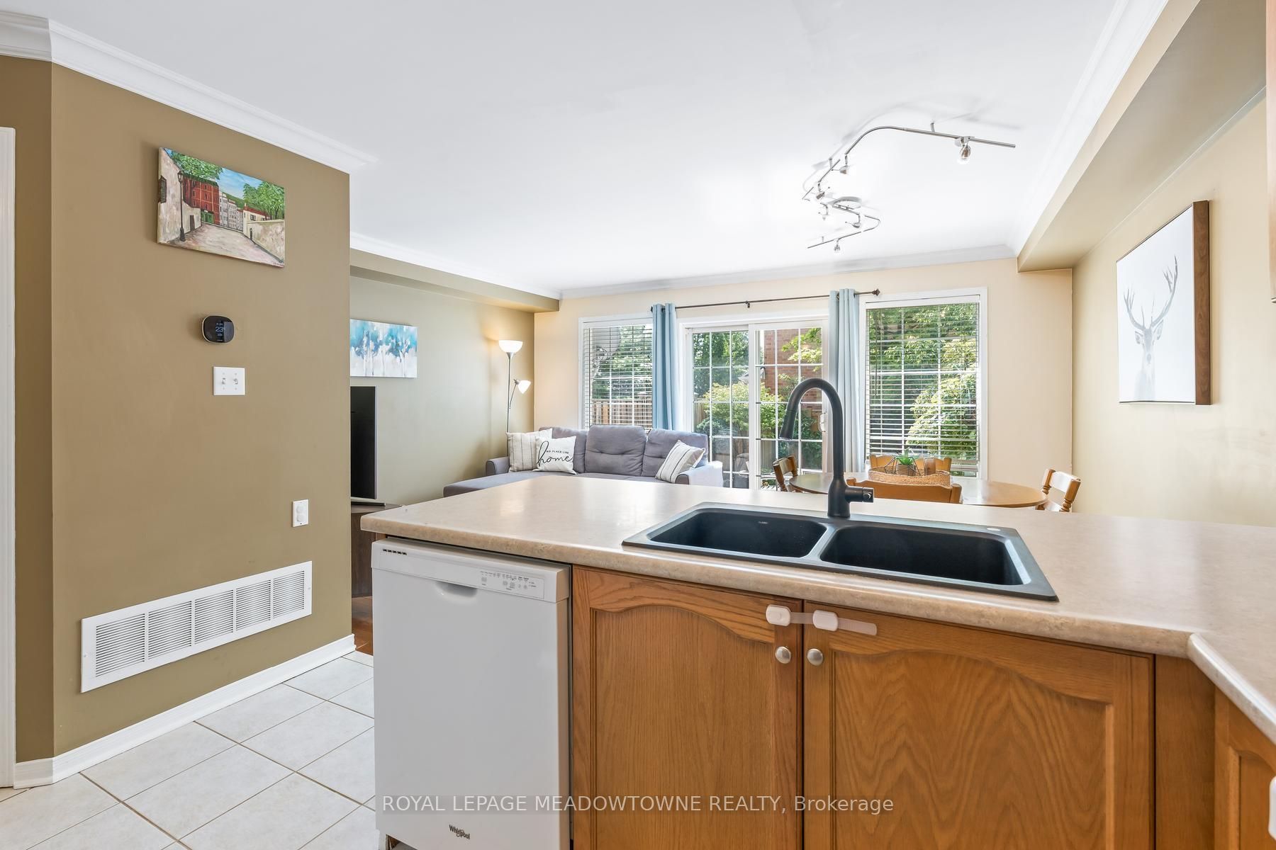 136 Dominion Gardens Drive Property Photo 11
