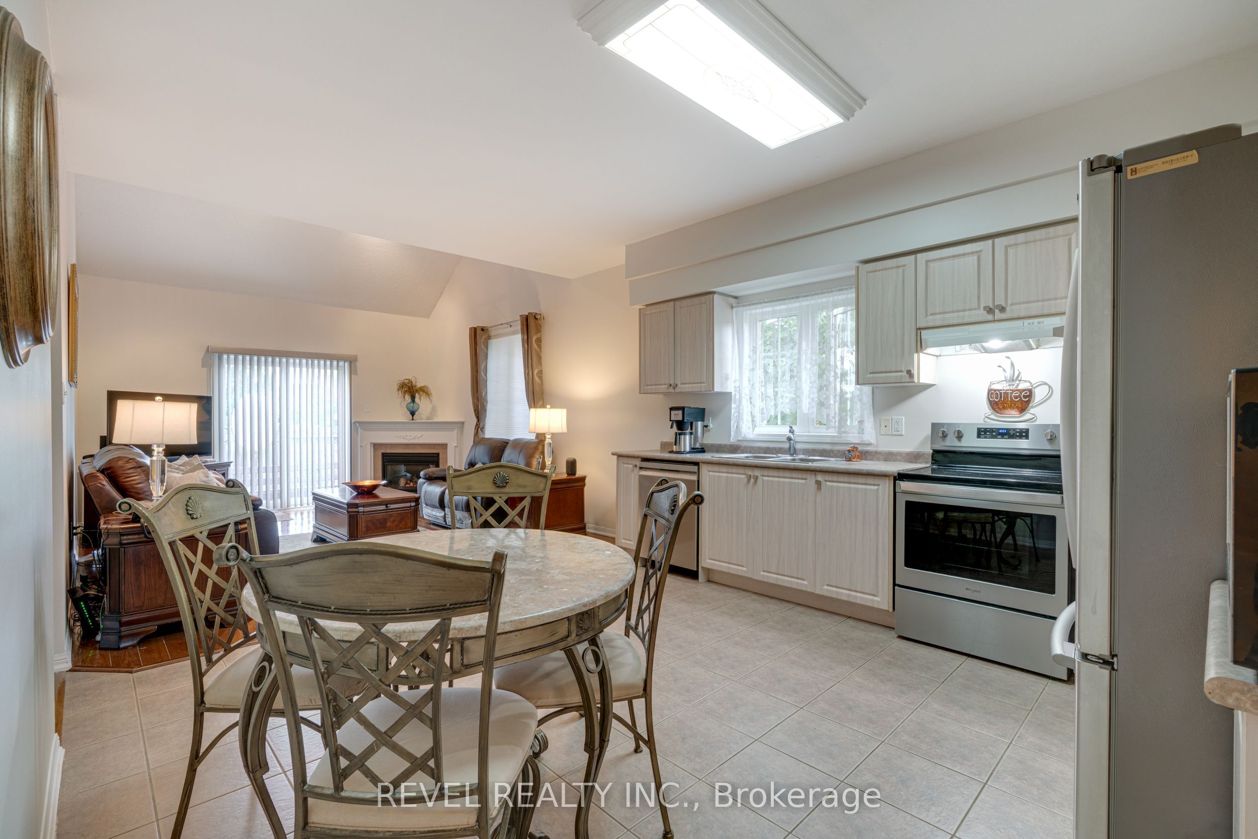 71 Livingston Road Property Photo 9
