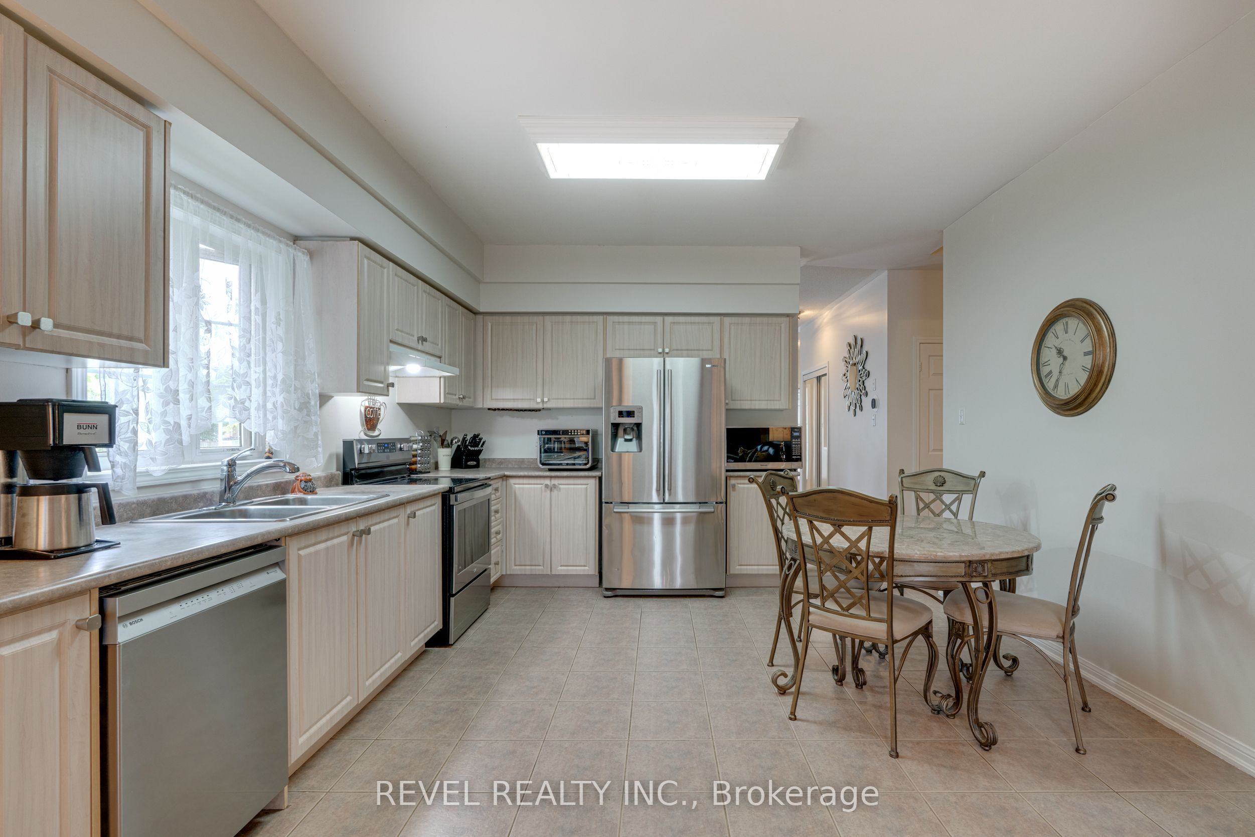 71 Livingston Road Property Photo 11