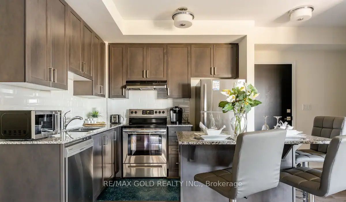 200 Lagerfeld Drive E 414 Property Photo 6