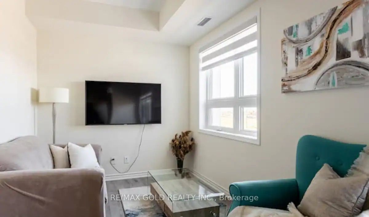 200 Lagerfeld Drive E 414 Property Photo 9