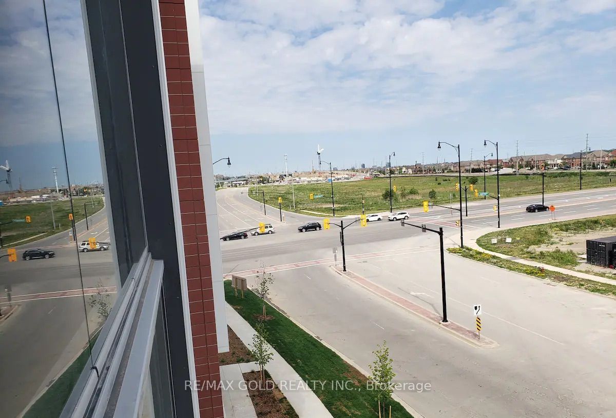 200 Lagerfeld Drive E 414 Property Photo 22