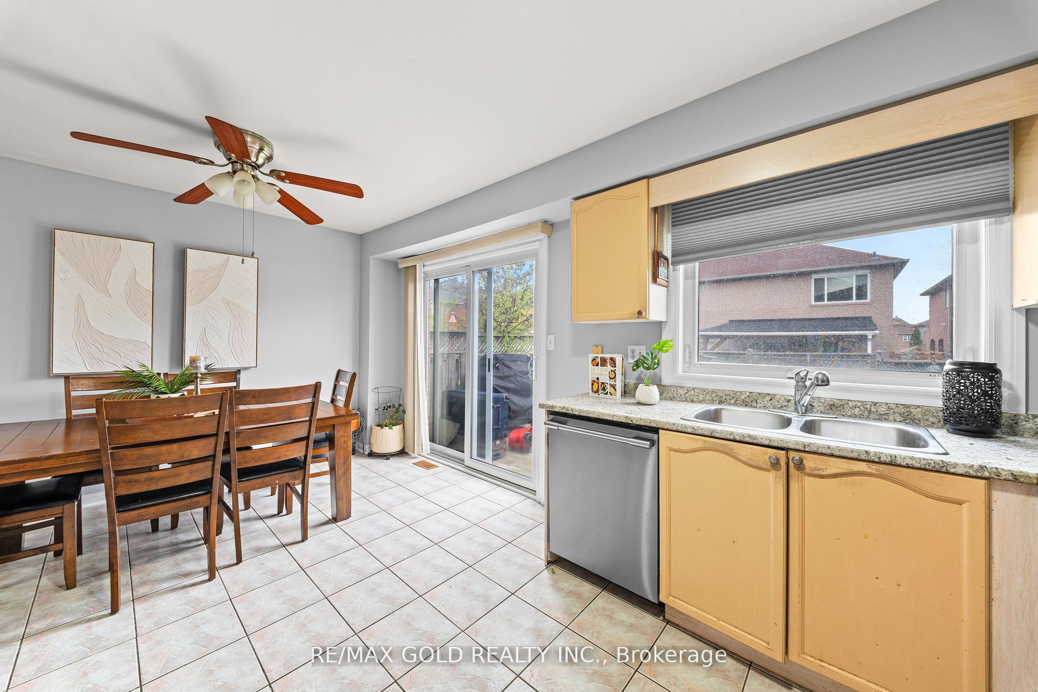 92 Dandelion Road Property Photo 16