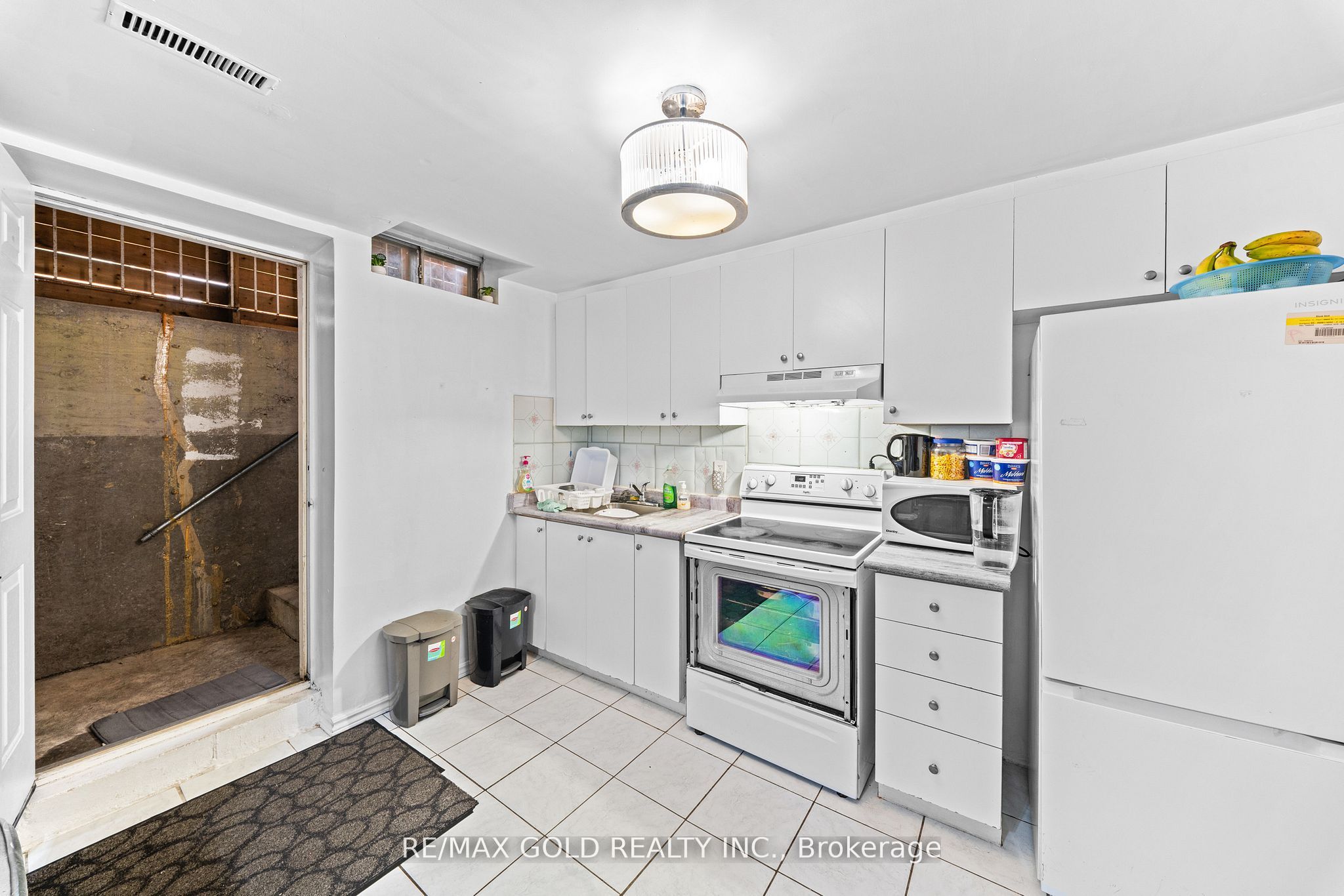 92 Dandelion Road Property Photo 37