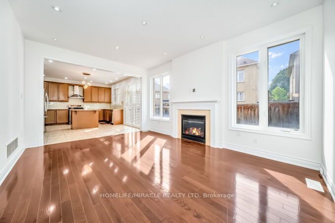 14 Bonnie Braes Drive Property Photo 10