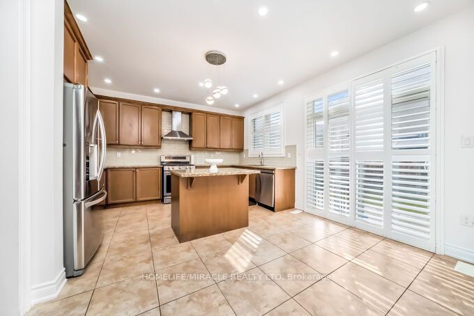 14 Bonnie Braes Drive Property Photo 12