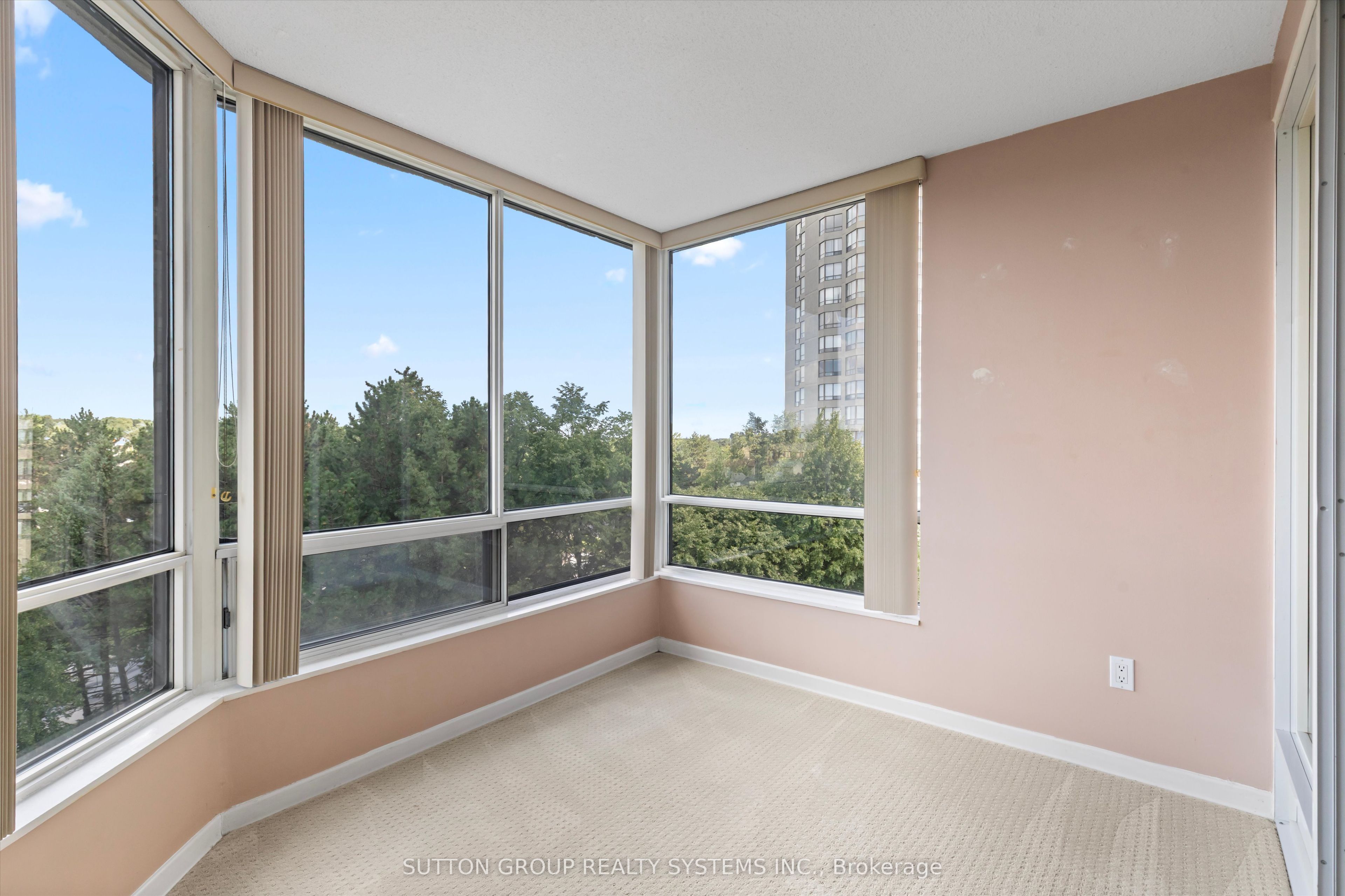 26 Hanover Road 609 Property Photo 6